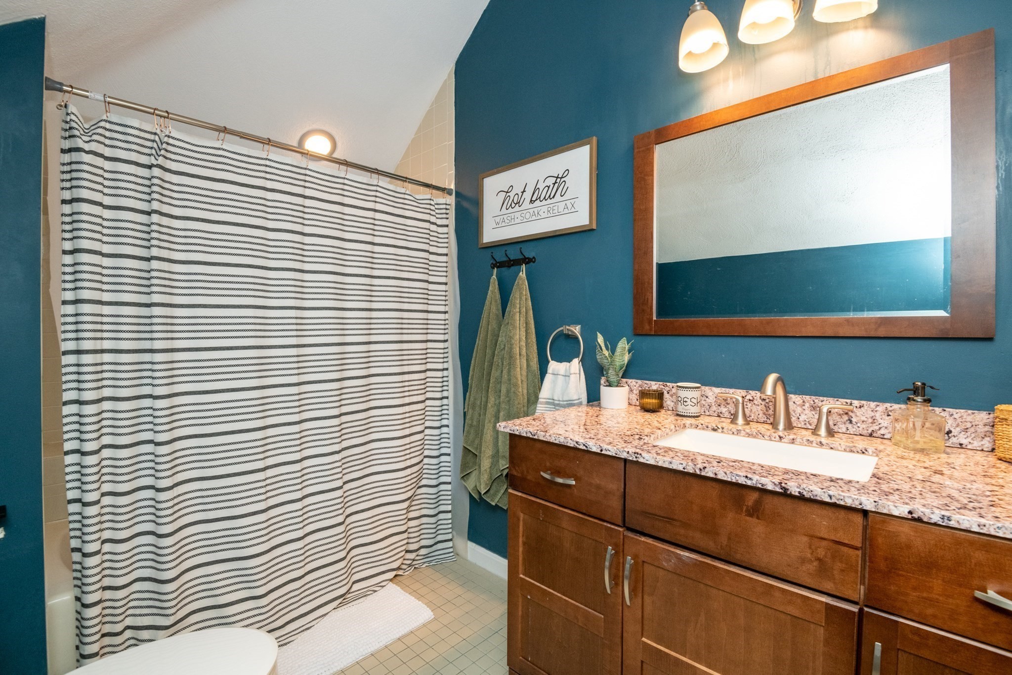 905 Sherwood Forest Ln. Unit 905, Saugus, MA 01906 - Image 34