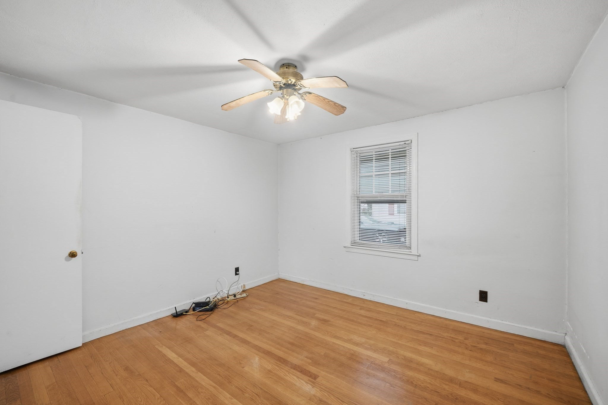 47 Holy Cross St., Springfield, MA 01104 - Image 15