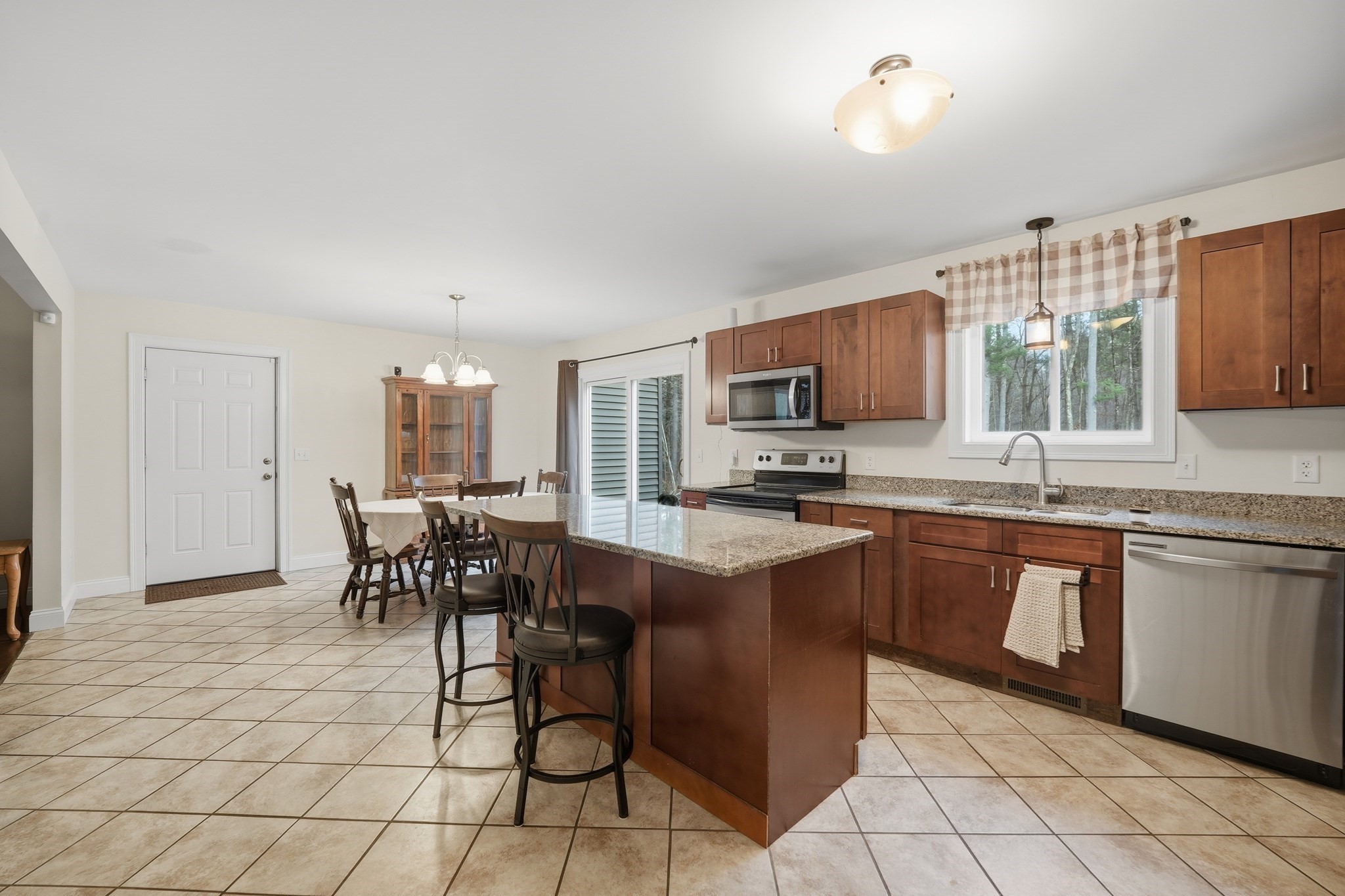 209 Osborne Rd, Ware, MA 01082 - Image 11