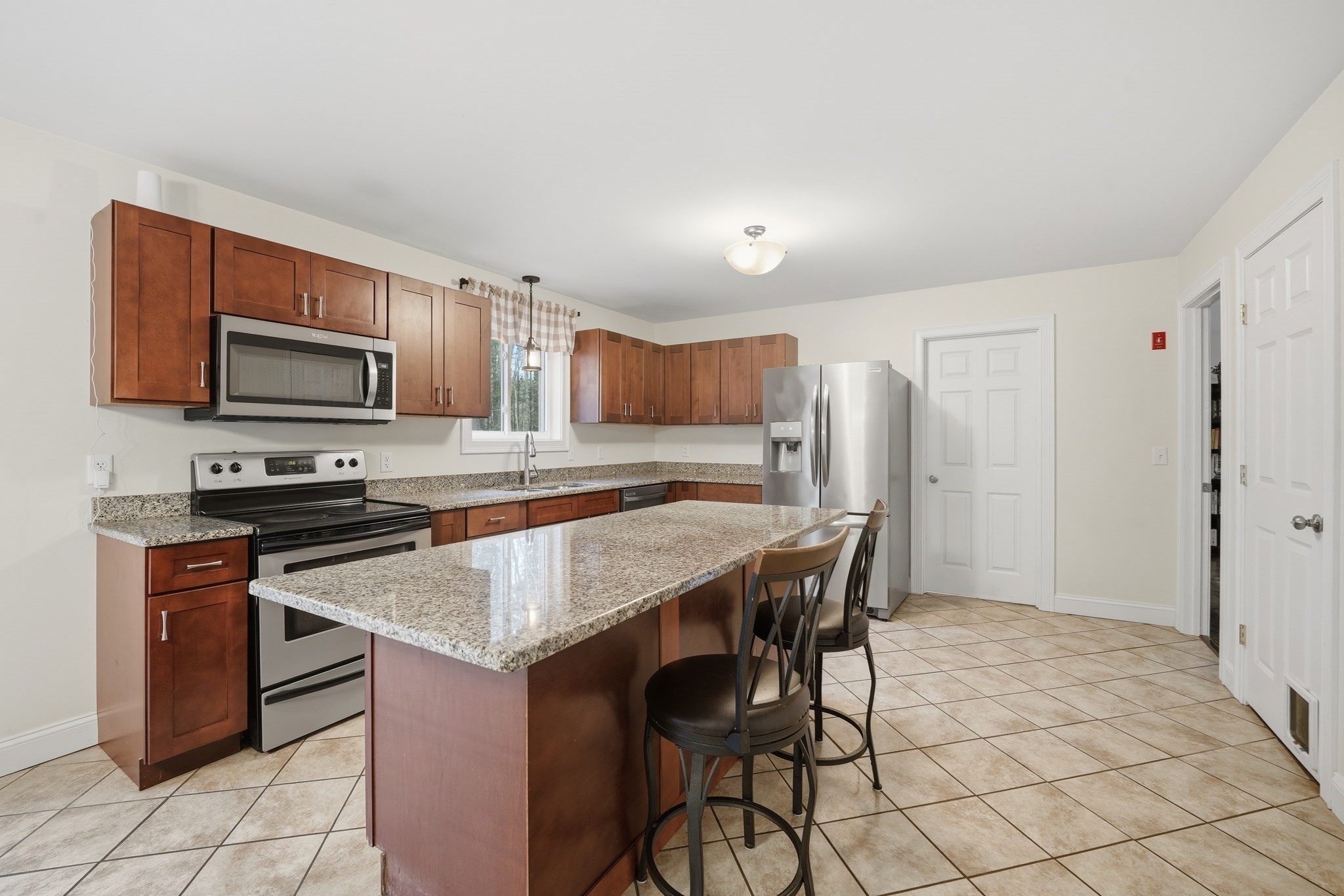 209 Osborne Rd, Ware, MA 01082 - Image 9