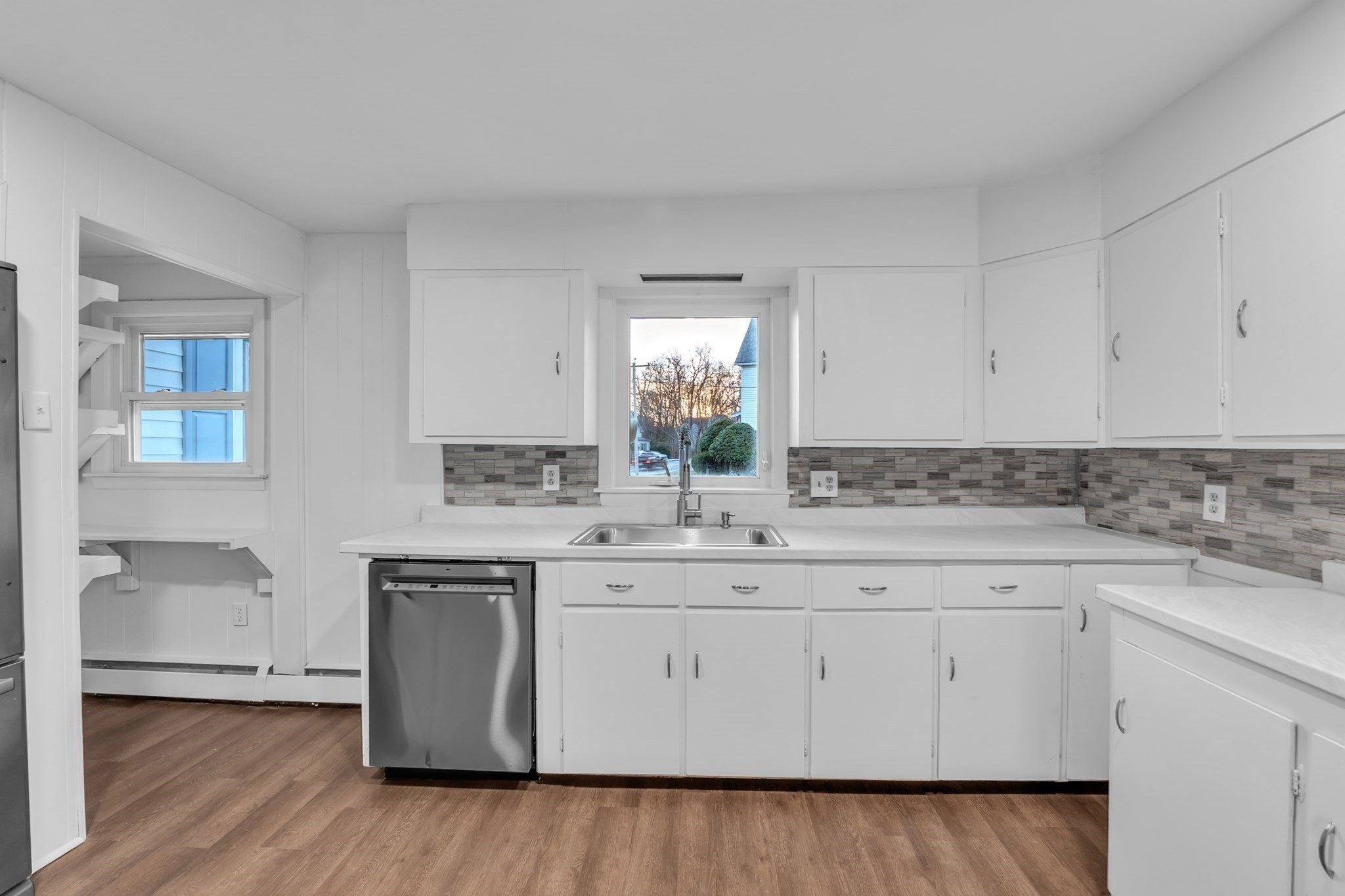 176 Boyce St, Auburn, MA 01501 - Image 6