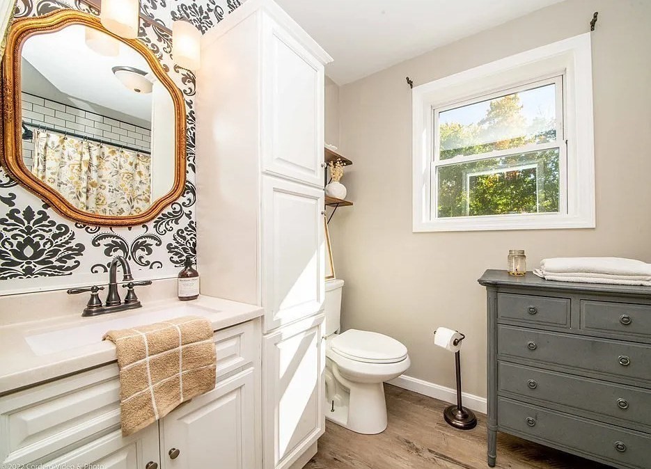 98 McCabe St, Dartmouth, MA 02747 - Image 15