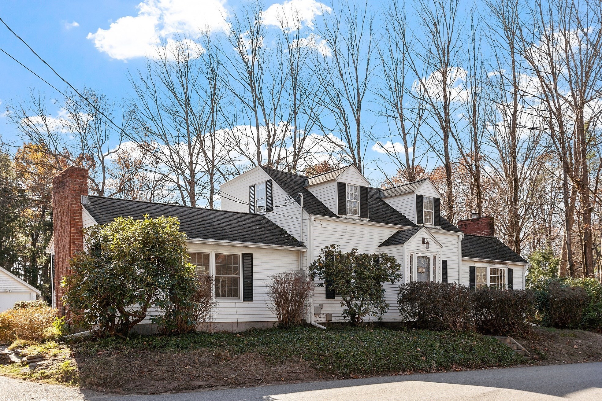 64 Chestnut St, Lunenburg, MA 01462 - Image 2