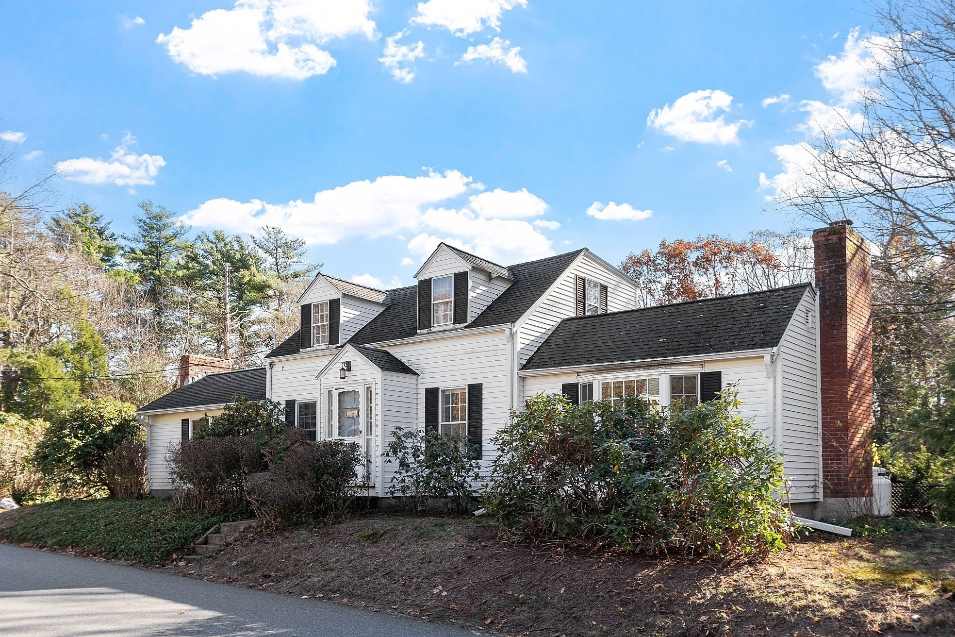 64 Chestnut St, Lunenburg, MA 01462 - Image 3