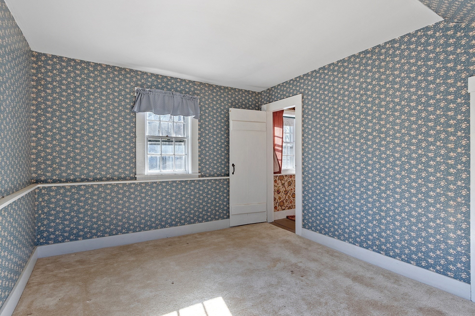 64 Chestnut St, Lunenburg, MA 01462 - Image 38
