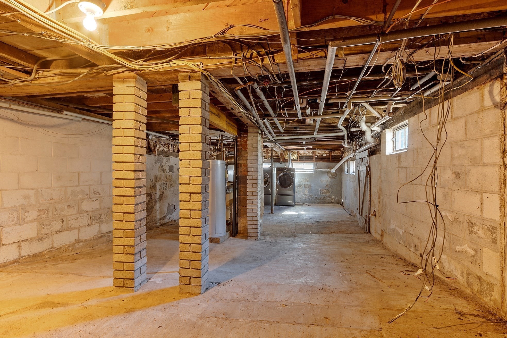 64 Chestnut St, Lunenburg, MA 01462 - Image 41