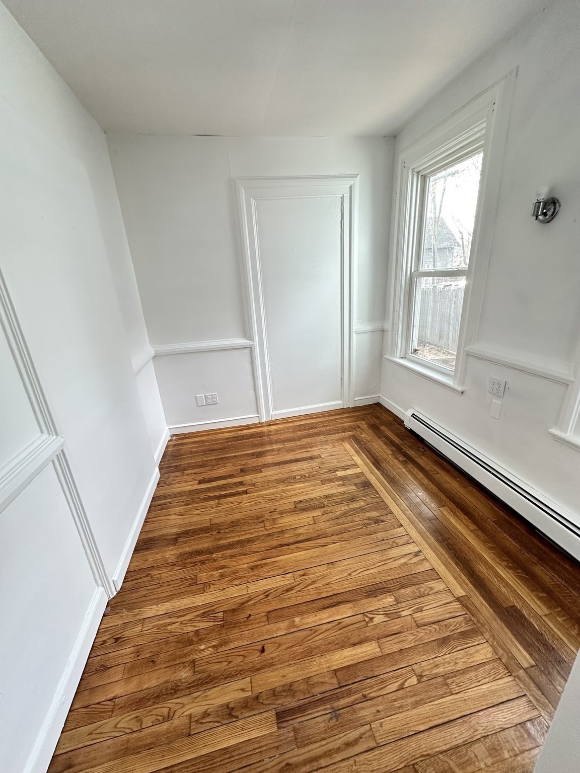 391 Pleasant St, Holyoke, MA 01040 - Image 6