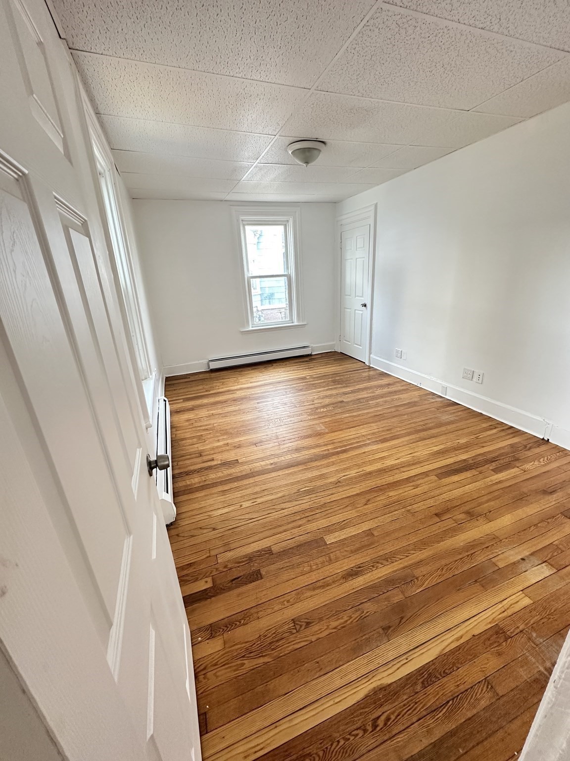391 Pleasant St, Holyoke, MA 01040 - Image 7