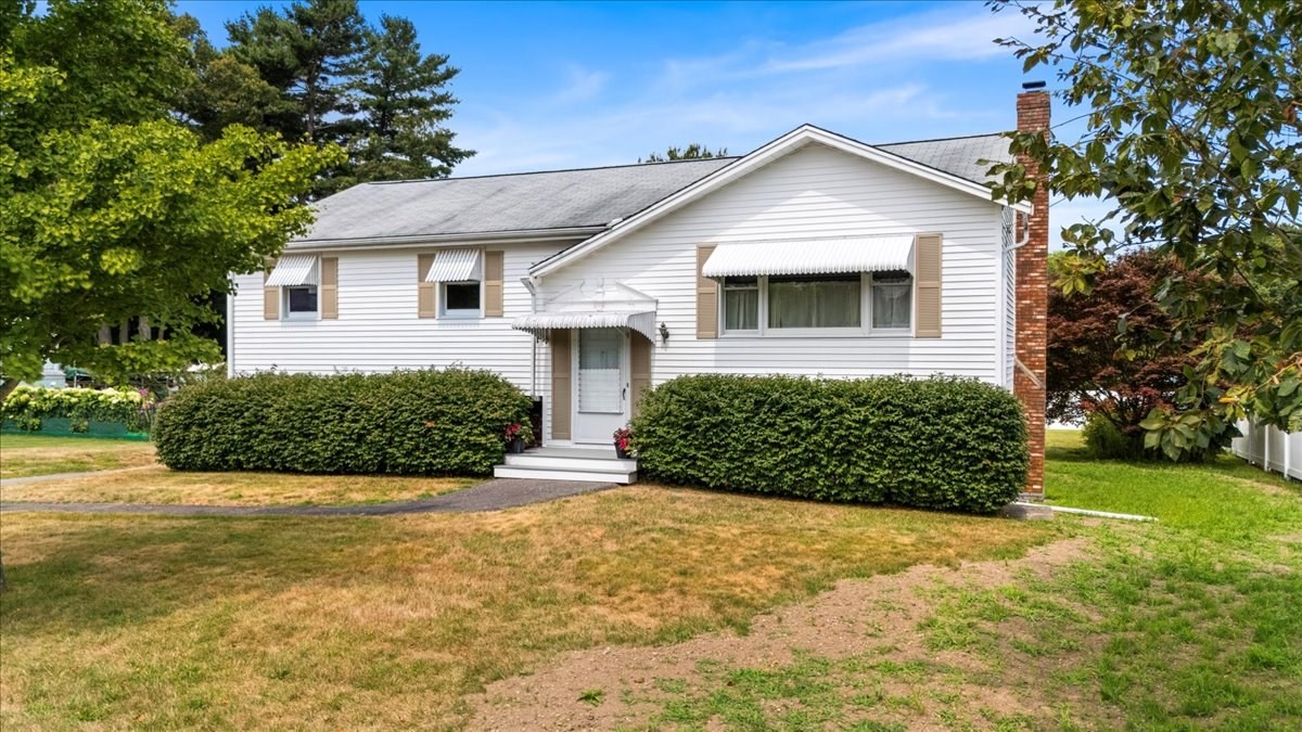 55 Donna Terrace, Taunton, MA 02780