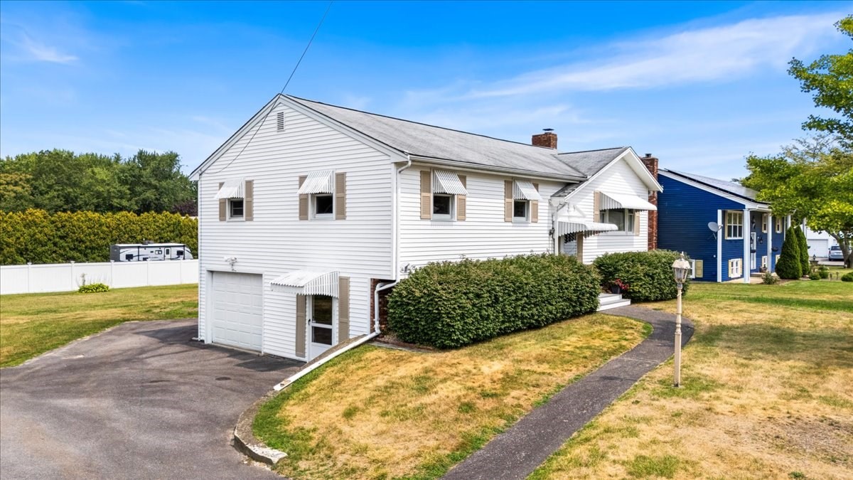 55 Donna Terrace, Taunton, MA 02780 - Image 3