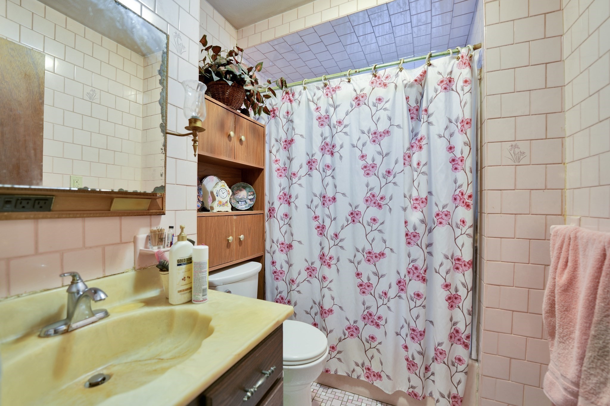 108 Phillips Ave, New Bedford, MA 02746 - Image 17