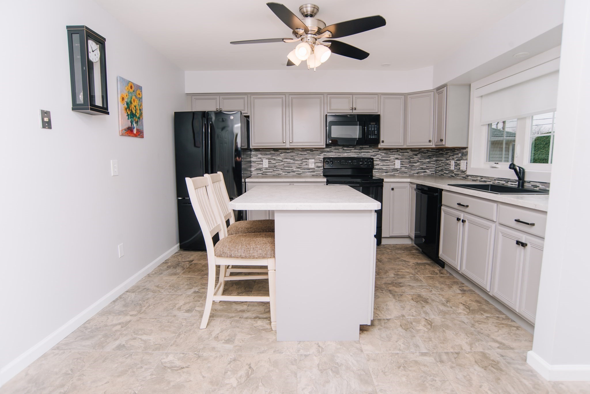 585 Sheridan St Unit 46, Chicopee, MA 01020 - Image 8