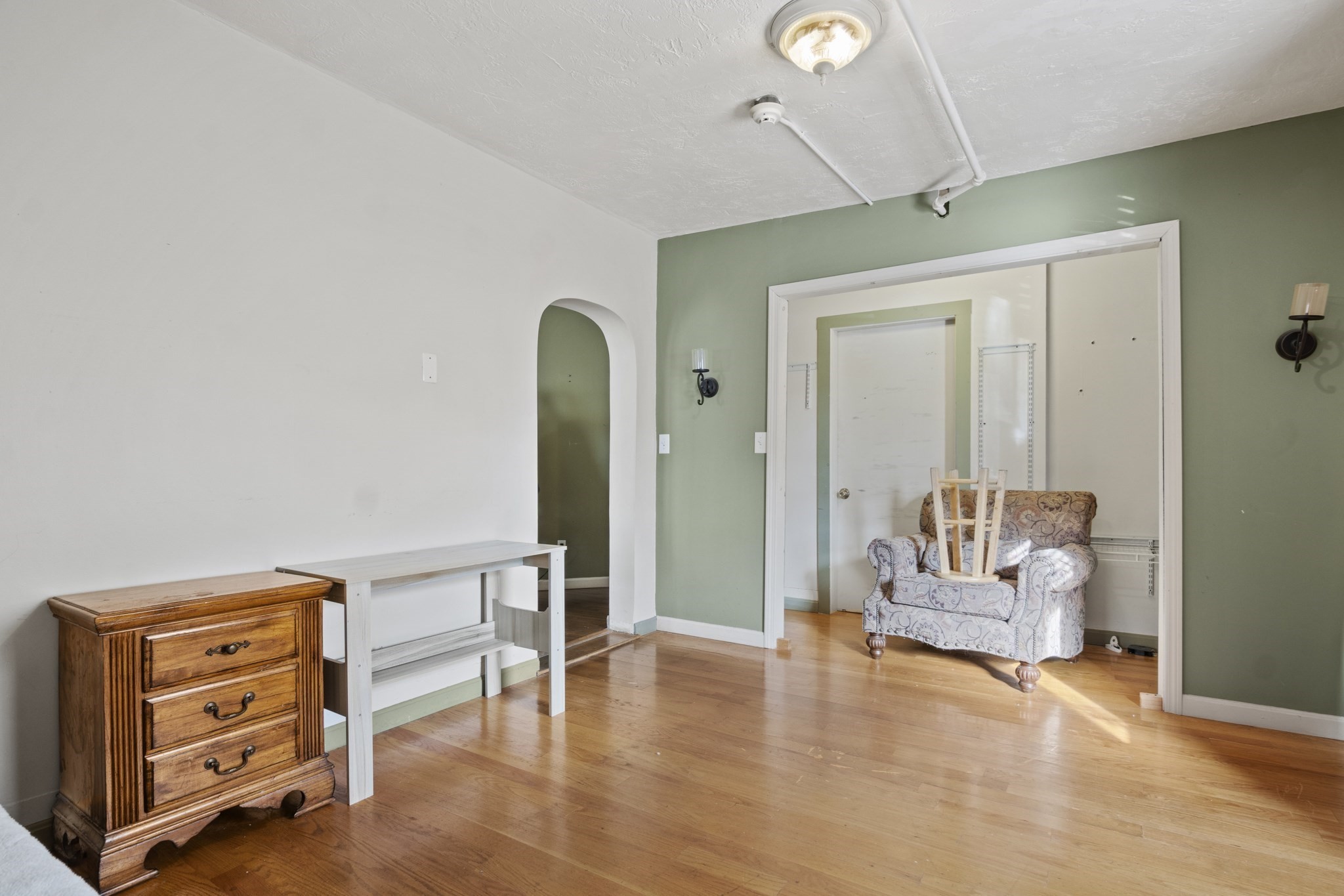 94 Princeton Boulevard, Lowell, MA 01851 - Image 16