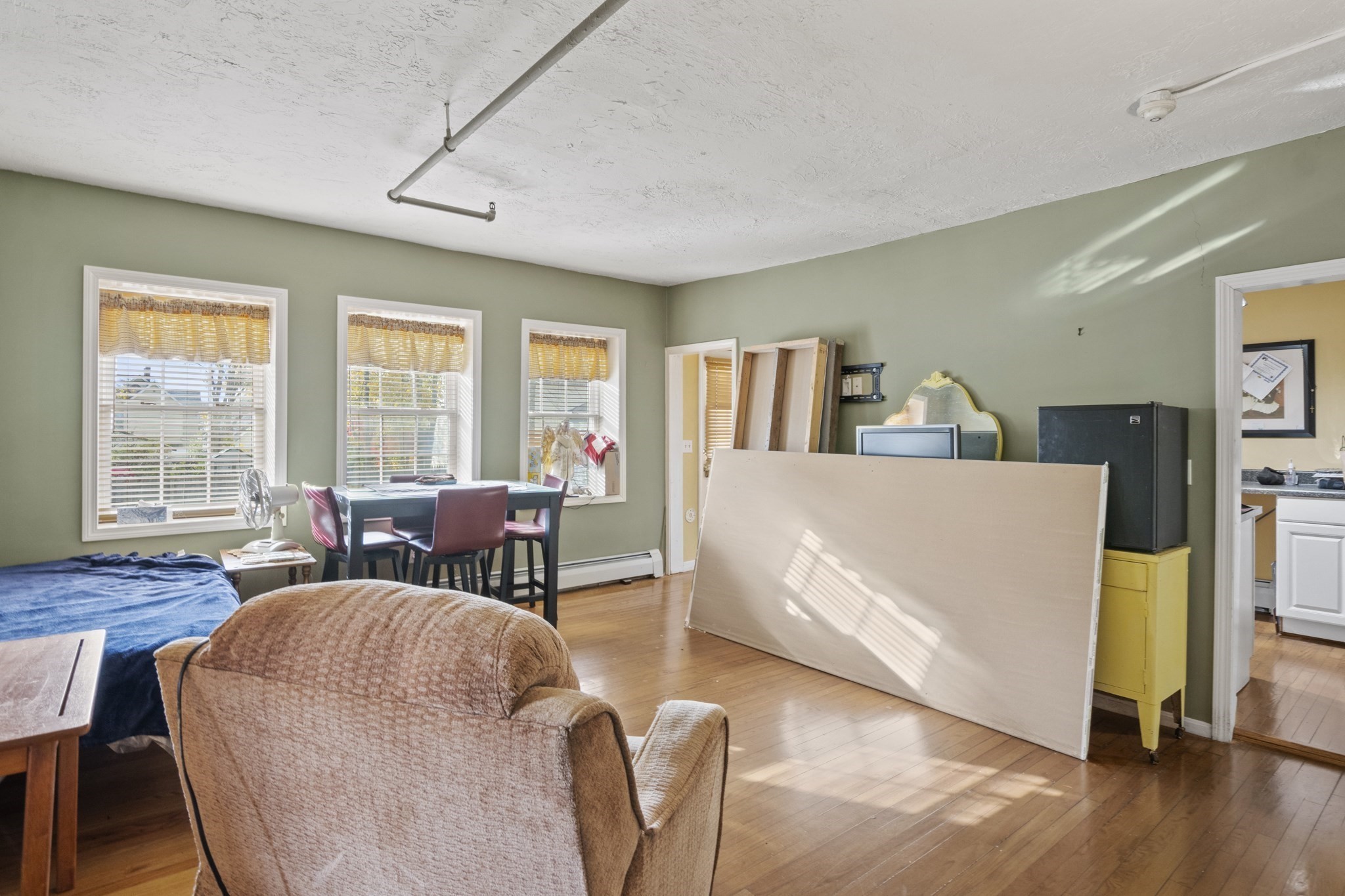 94 Princeton Boulevard, Lowell, MA 01851 - Image 17