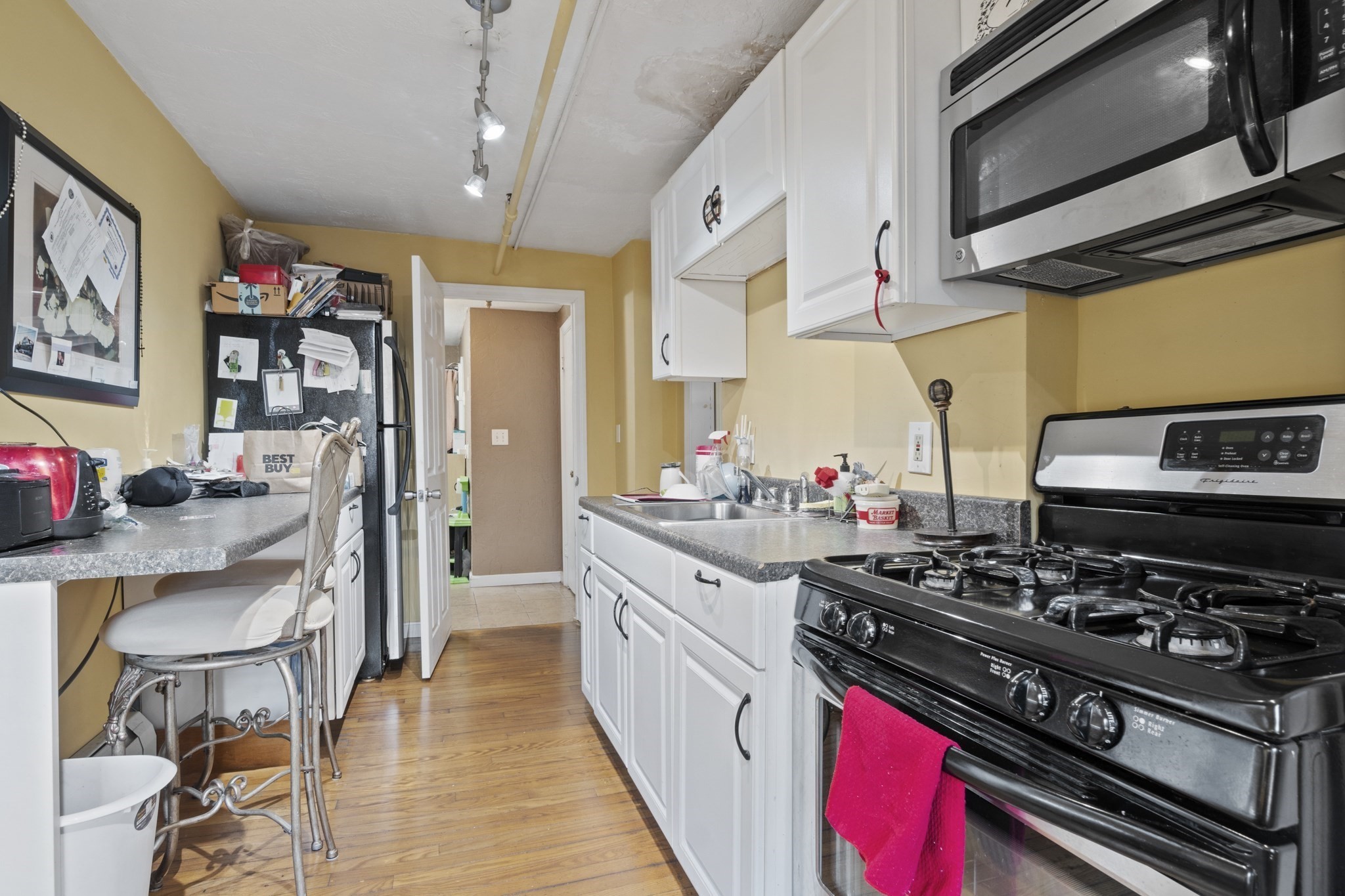 94 Princeton Boulevard, Lowell, MA 01851 - Image 21