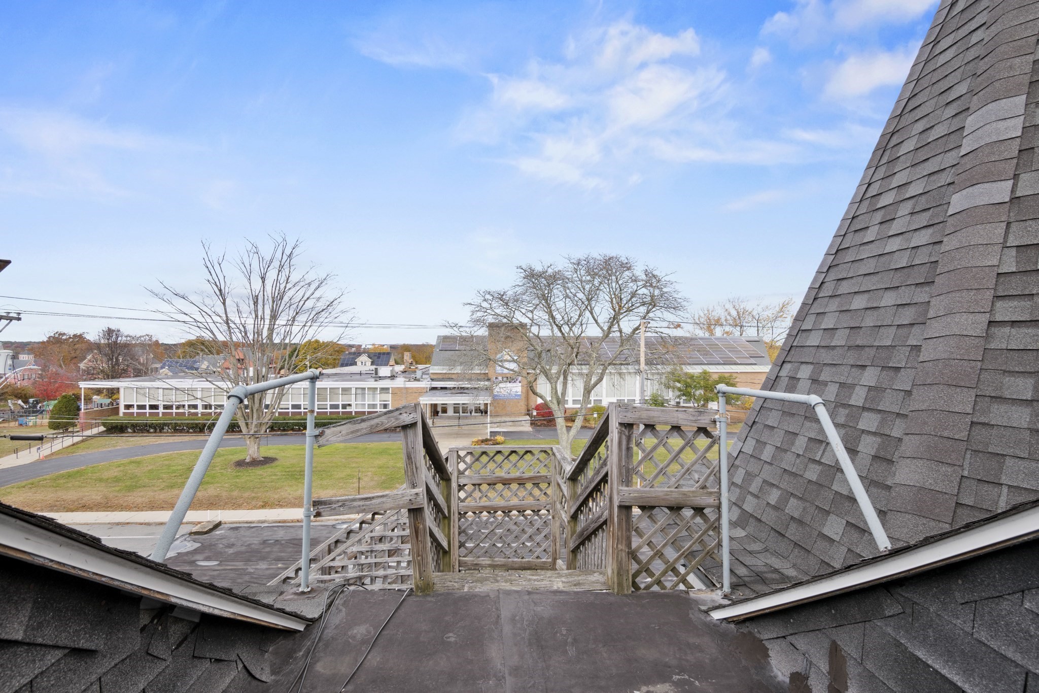 94 Princeton Boulevard, Lowell, MA 01851 - Image 28