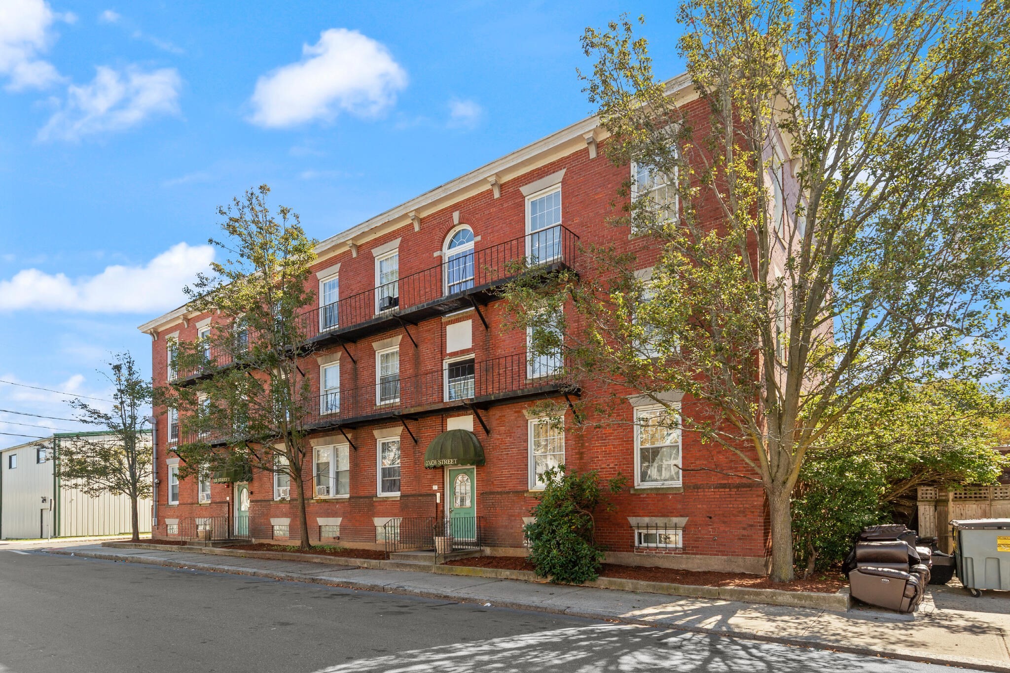 10 Lynch St, Salem, MA 01970