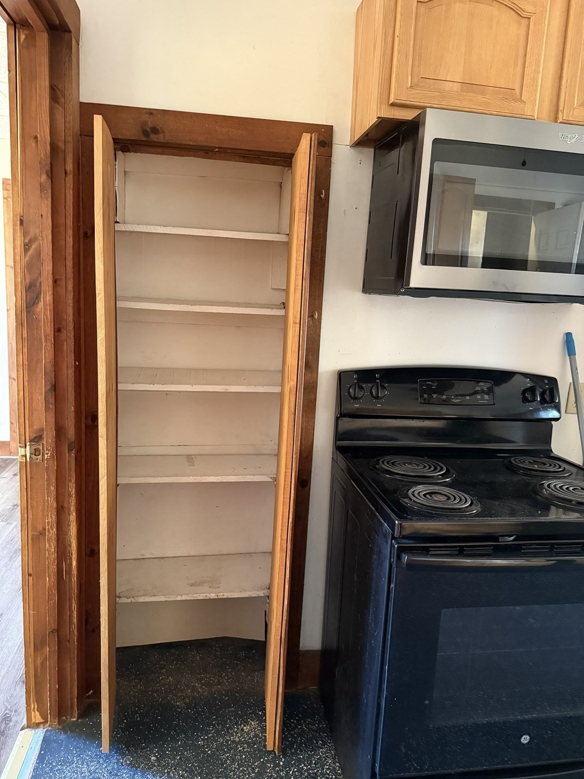 36 Jefferson Street, North Attleboro, MA 02760 - Image 11