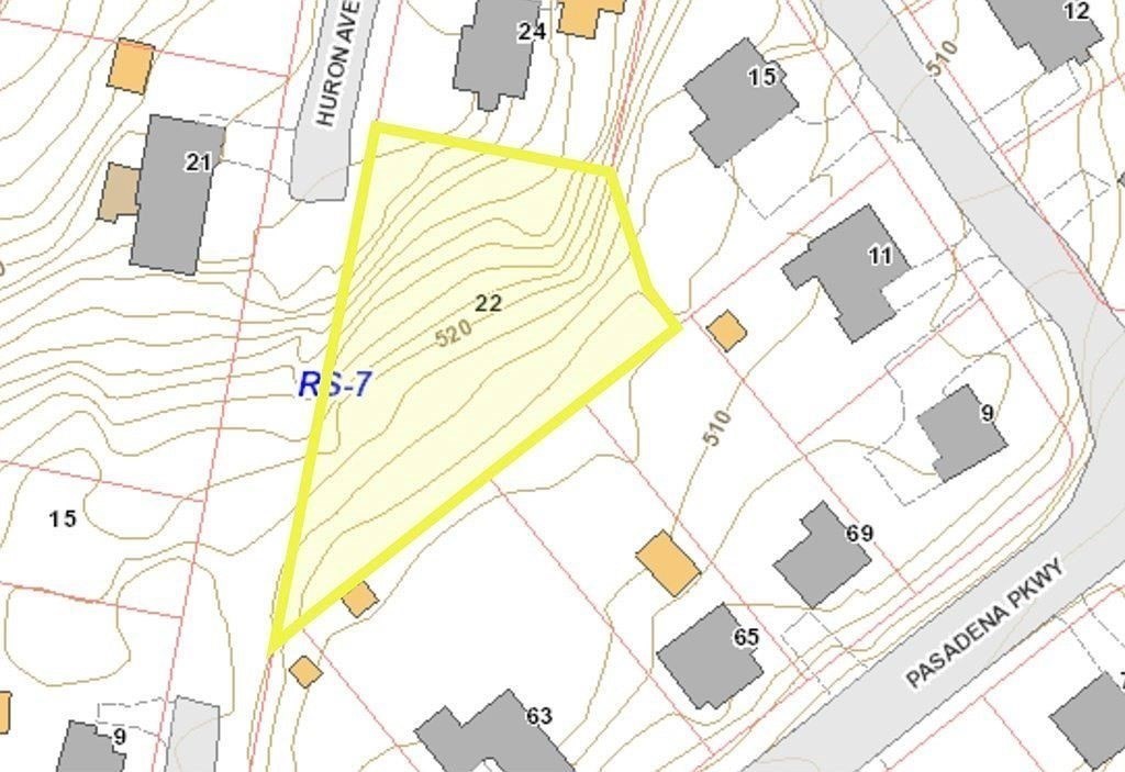 22 Huron Ave, Worcester, MA 01605 - Image 2