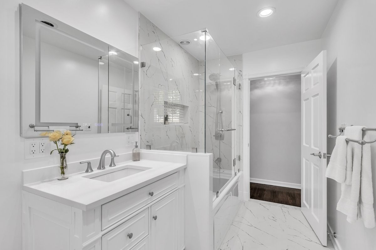 6 Strathmore Rd, Dartmouth, MA 02747 - Image 20