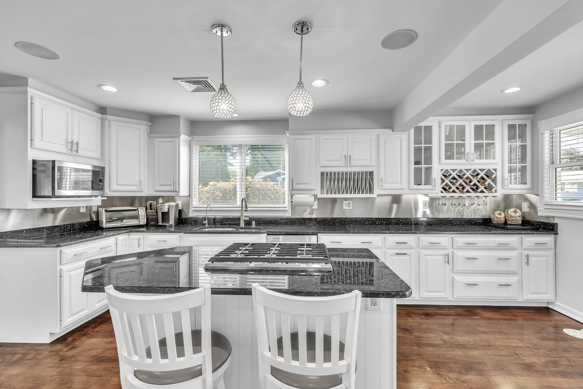 6 Strathmore Rd, Dartmouth, MA 02747 - Image 10