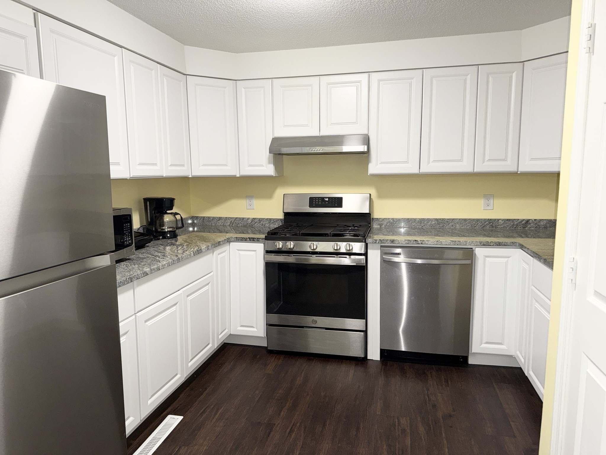 131 Lawrence St Unit 40, Lawrence, MA 01841 - Image 5