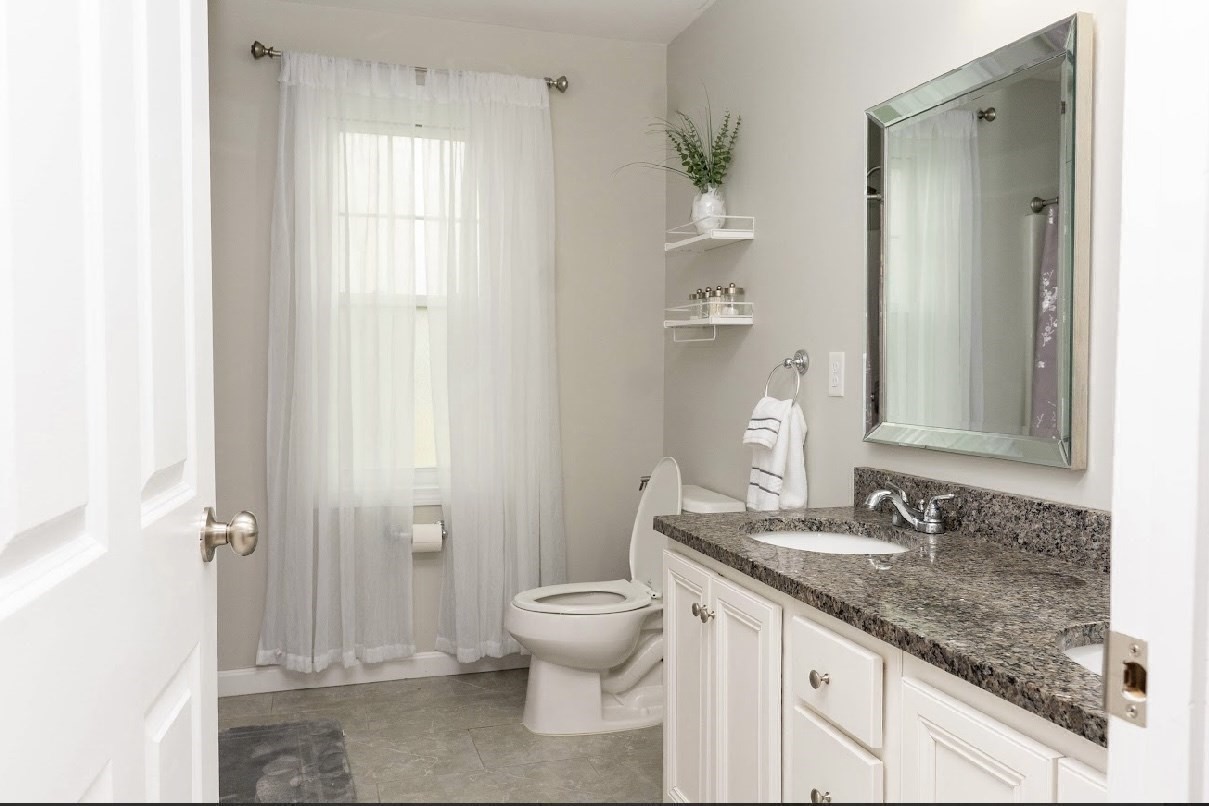 16 Pearl St, East Bridgewater, MA 02333 - Image 11