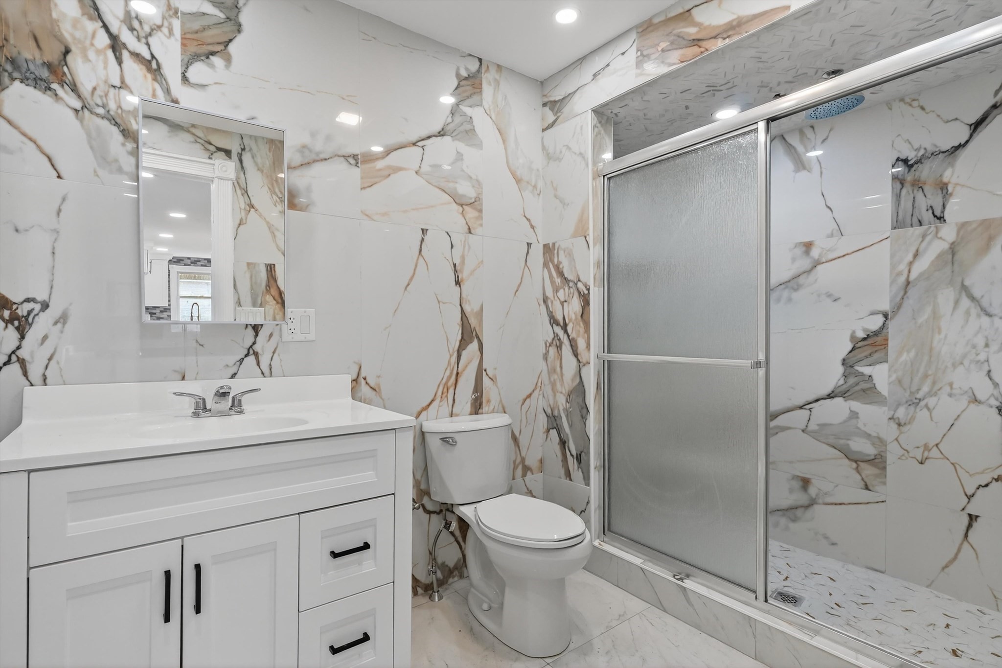 24 Railroad St, Methuen, MA 01844 - Image 11