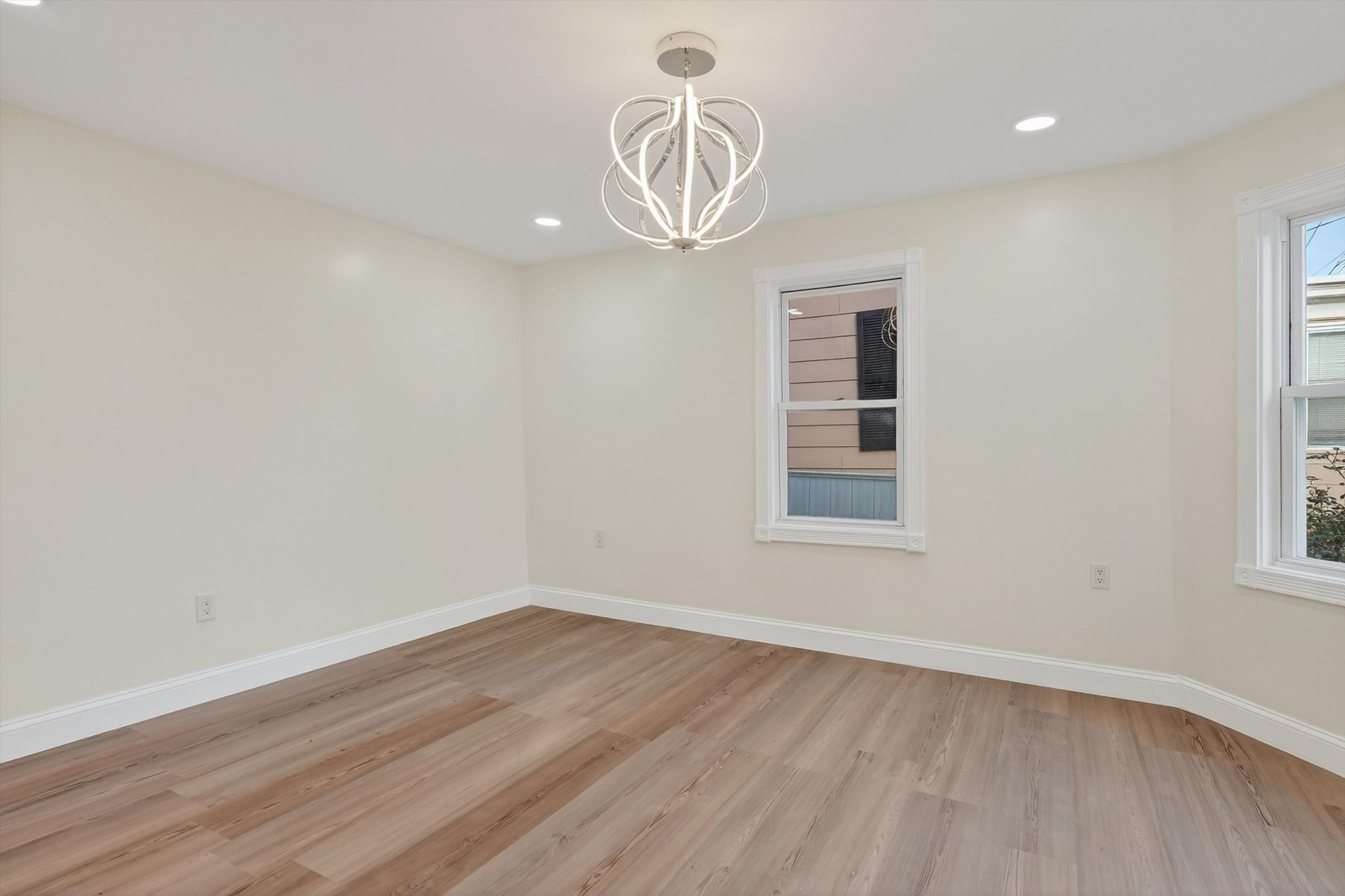 24 Railroad St, Methuen, MA 01844 - Image 15