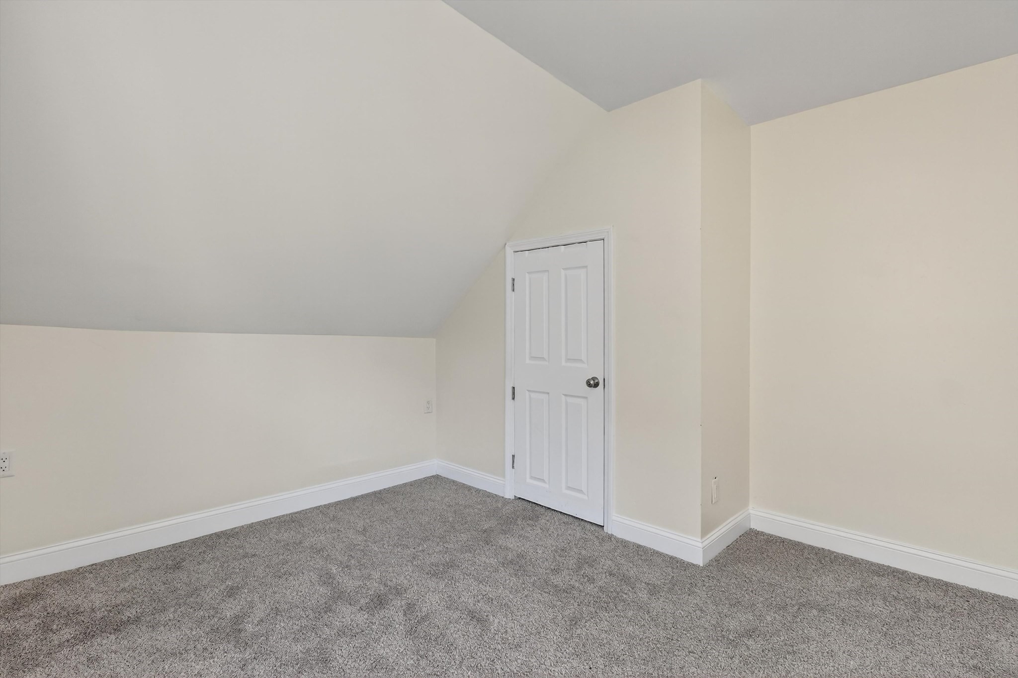 24 Railroad St, Methuen, MA 01844 - Image 22