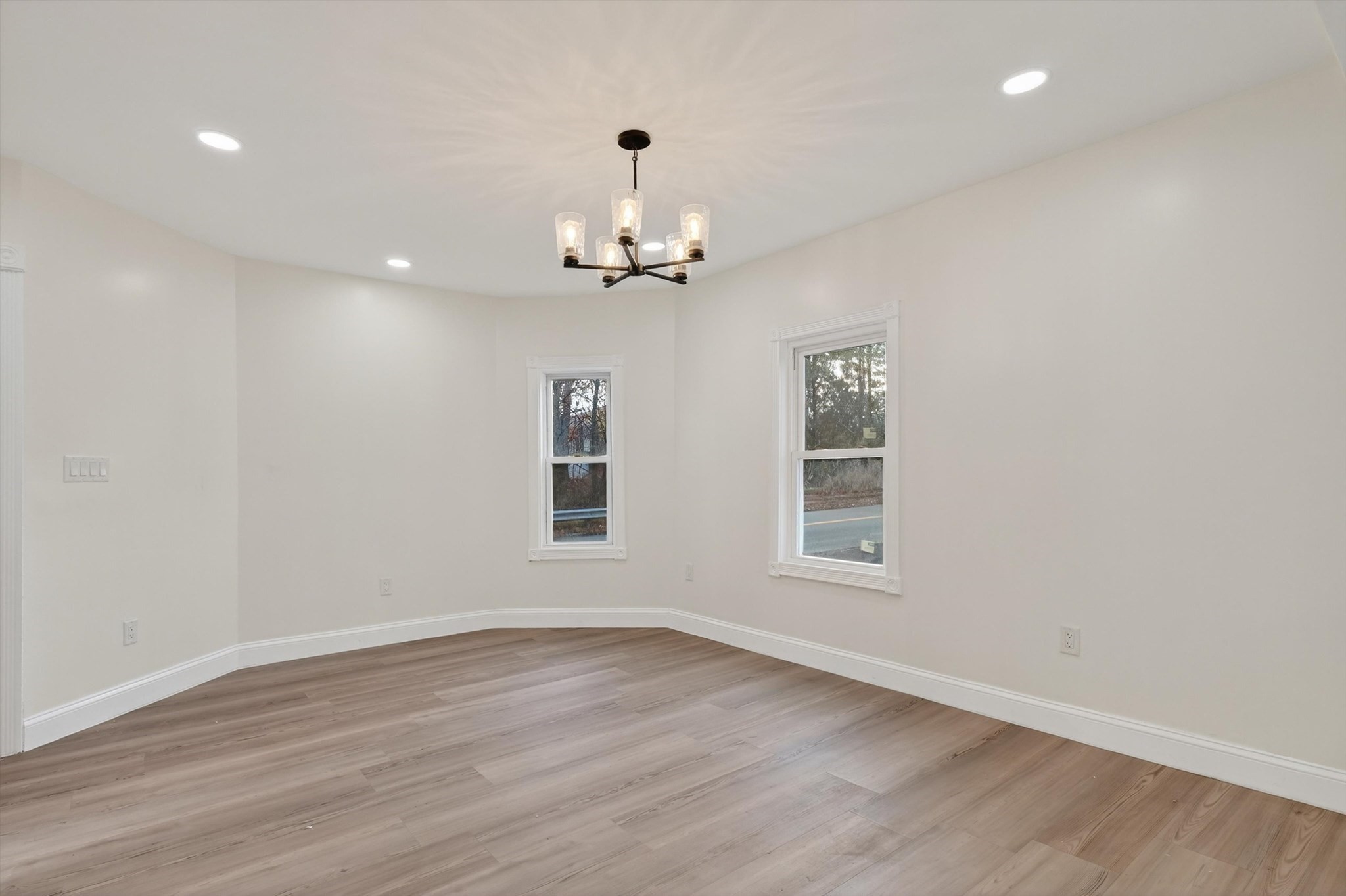 24 Railroad St, Methuen, MA 01844 - Image 4