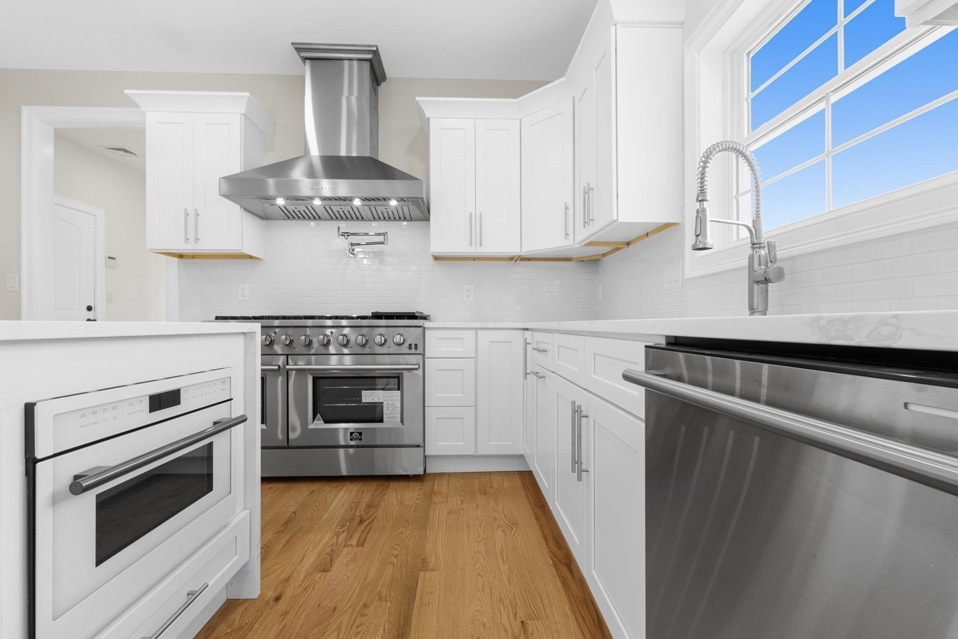 212 Rockland, Dartmouth, MA 02748 - Image 12
