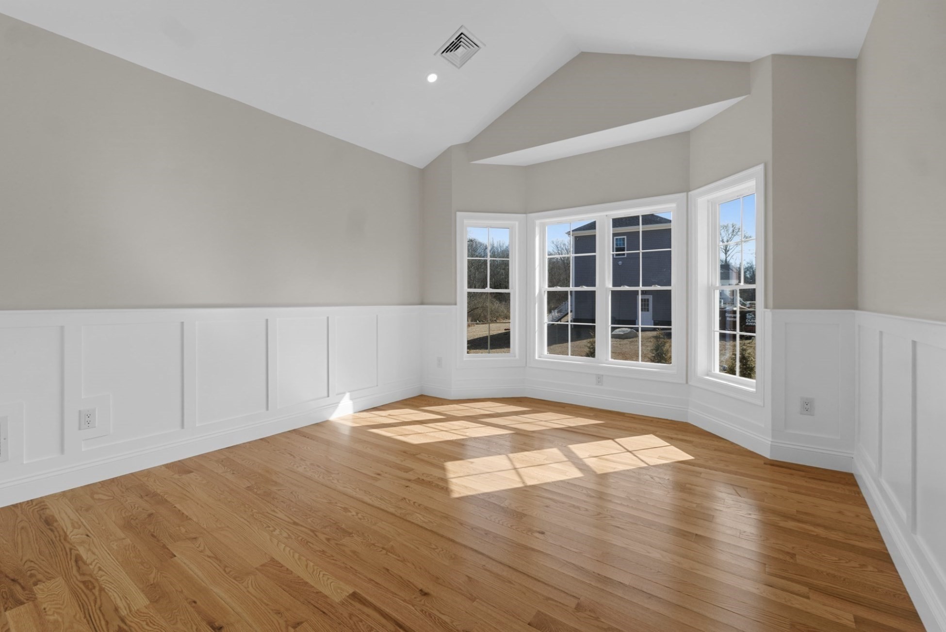 212 Rockland, Dartmouth, MA 02748 - Image 20