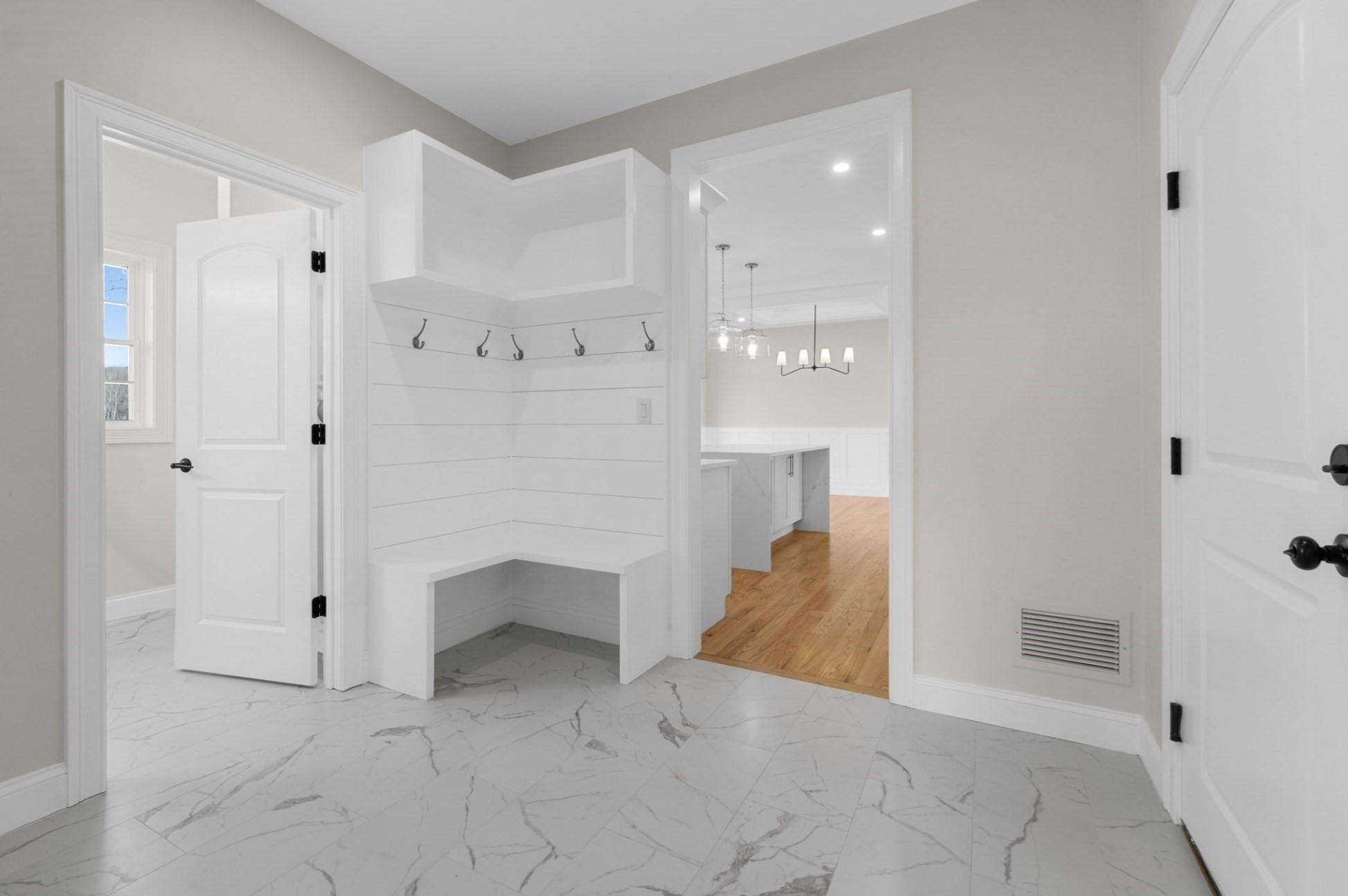 212 Rockland, Dartmouth, MA 02748 - Image 34