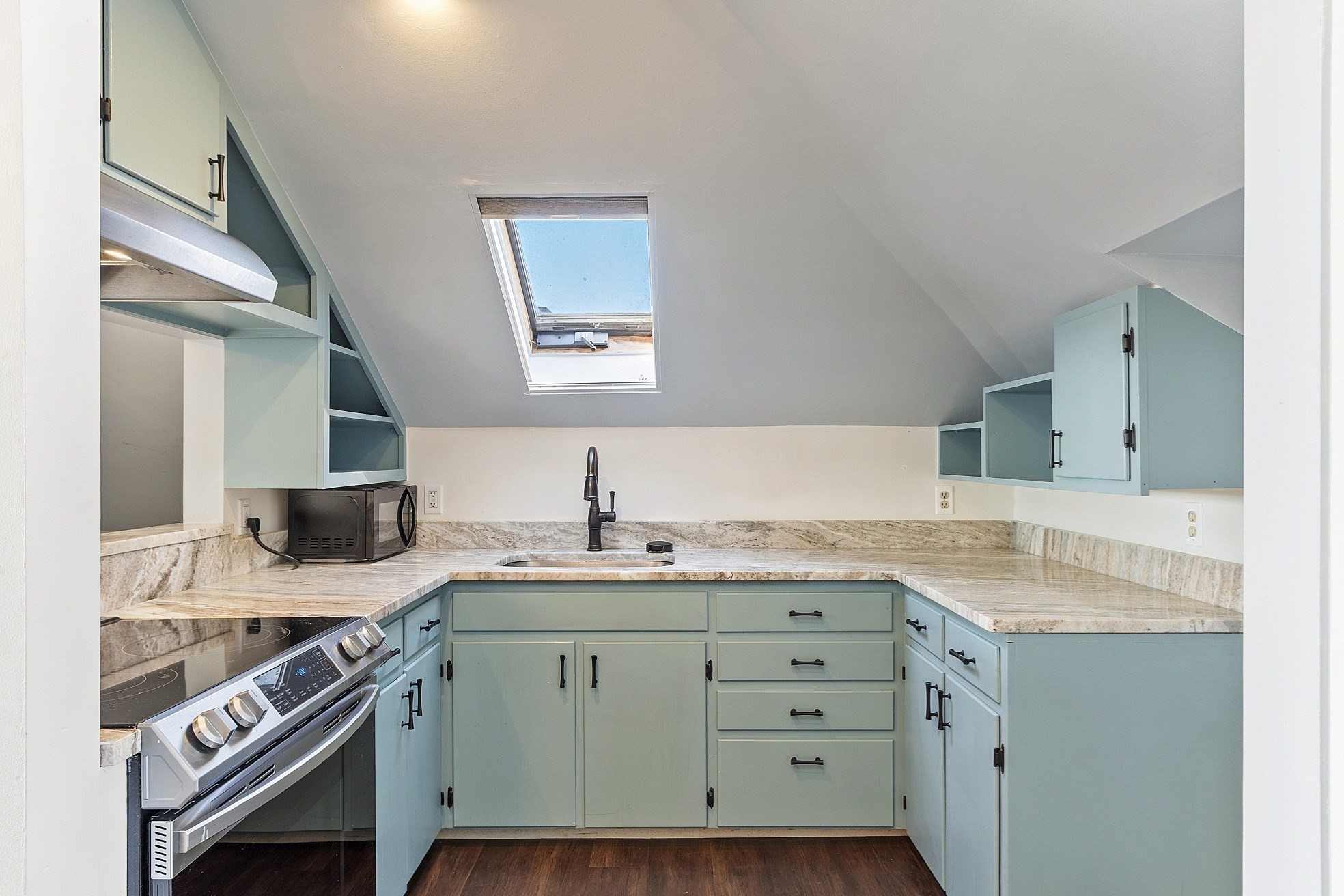 35 Middle St Unit 4, Gloucester, MA 01930 - Image 12