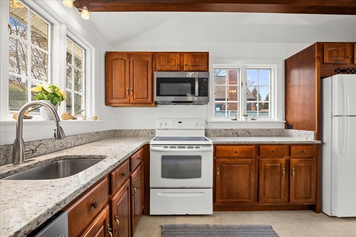 13 Kenilworth Road, Shrewsbury, MA 01545 - Image 10