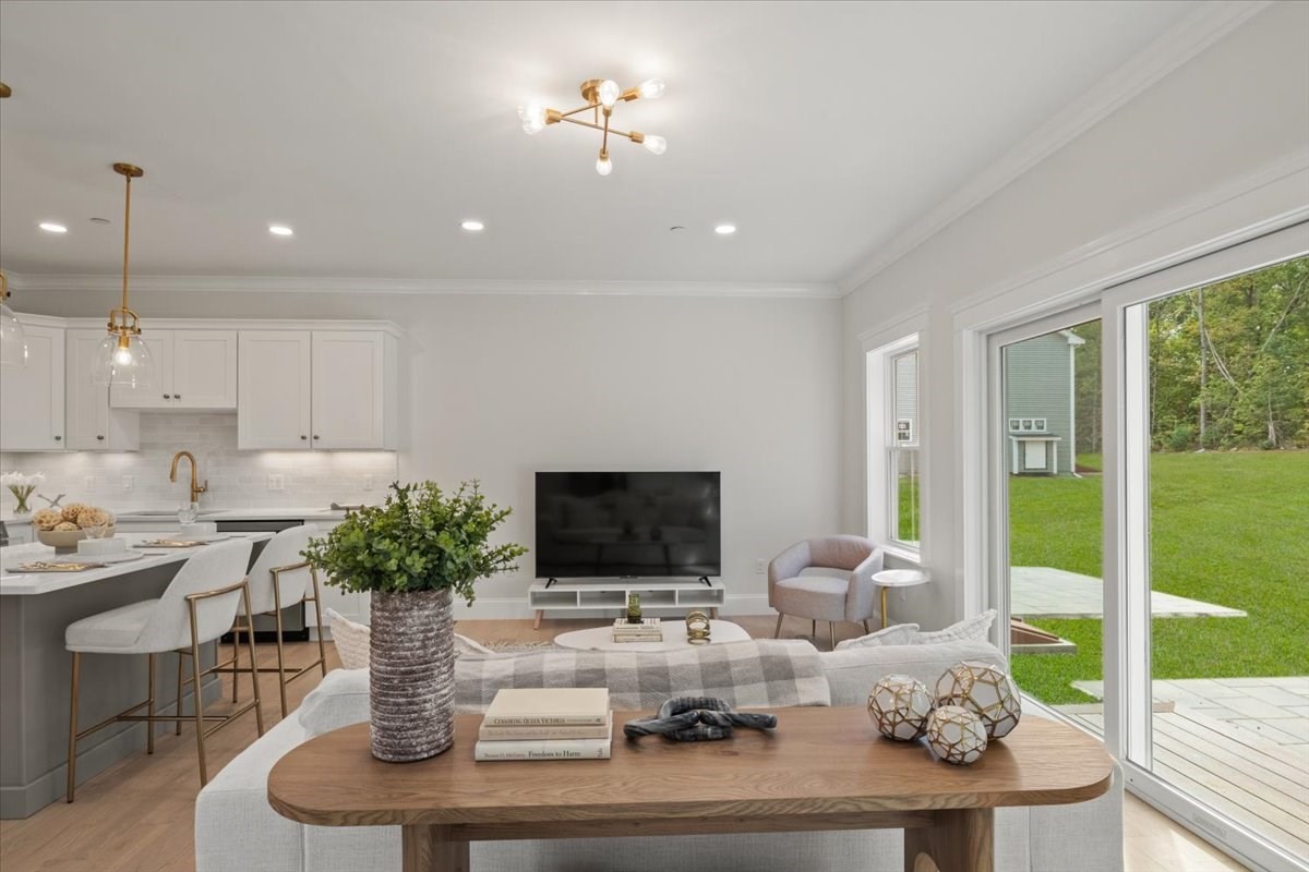 64 Uncas Avenue Extension, Franklin, MA 02038 - Image 9