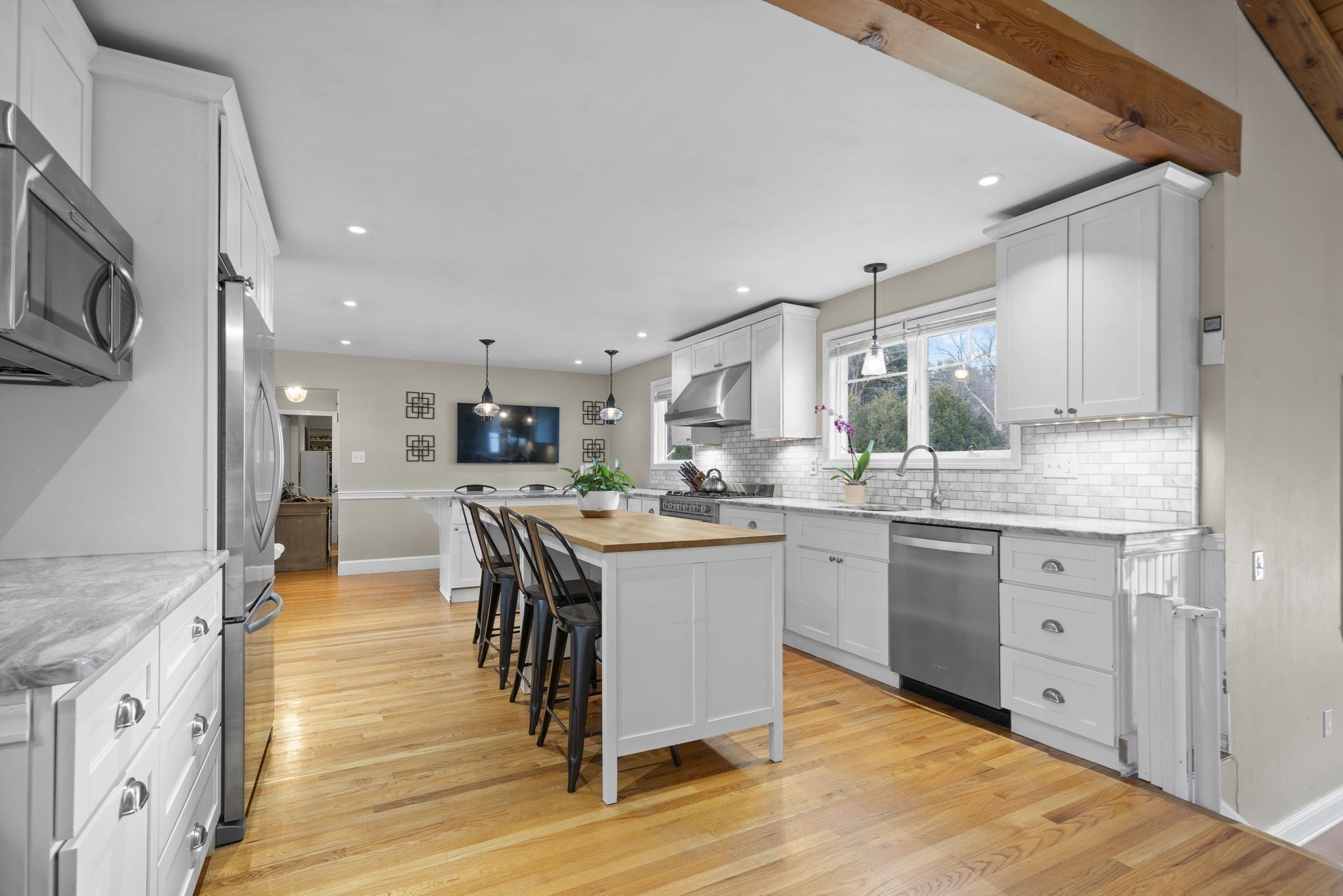 32 Lucerne Dr, Andover, MA 01810 - Image 5