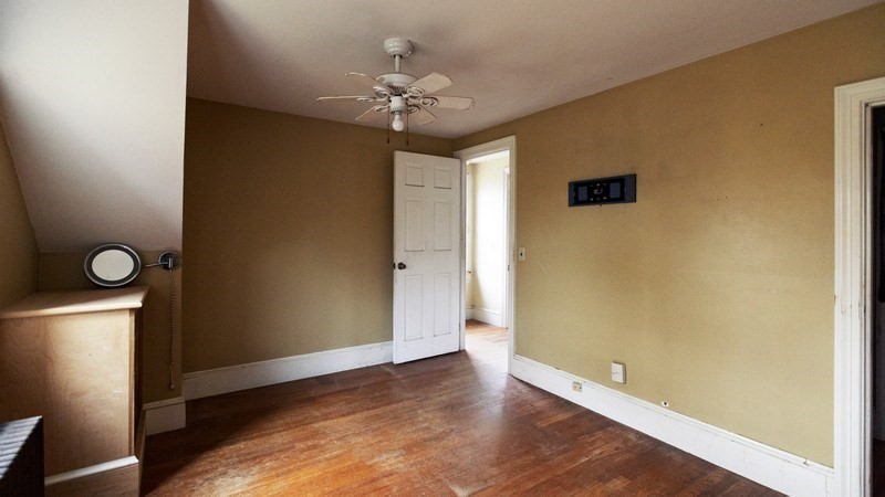 46 Roslyn Ave, Cranston, RI 02910 - Image 13