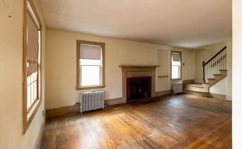 46 Roslyn Ave, Cranston, RI 02910 - Image 5