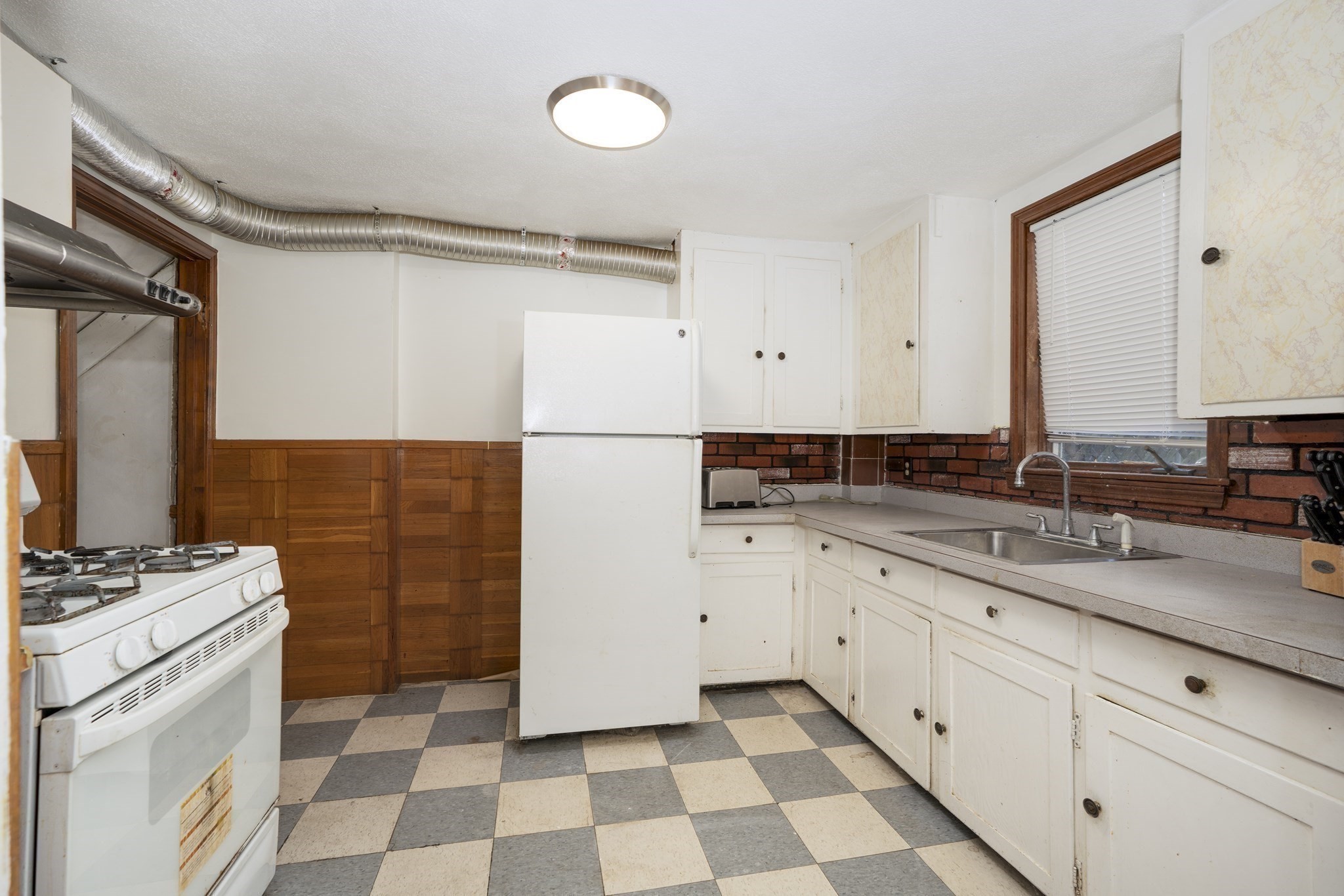 212 Quincy Shore Dr, Quincy, MA 02171 - Image 8