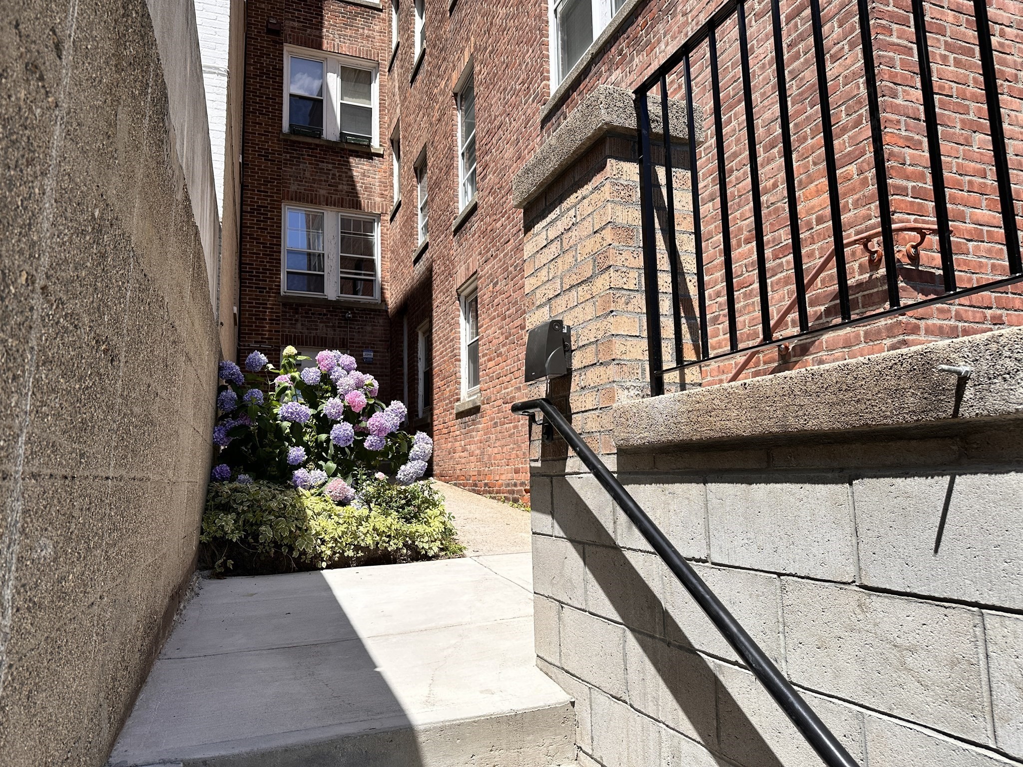 1521 Beacon St Unit 1, Brookline, MA 02446 - Image 13