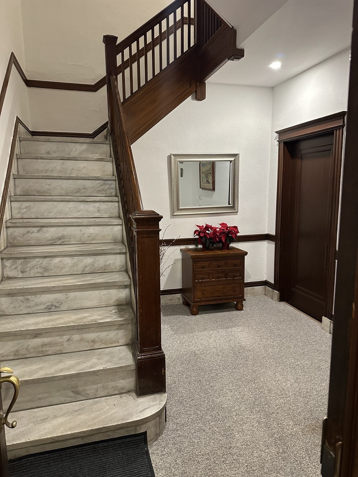 1521 Beacon St Unit 1, Brookline, MA 02446 - Image 3