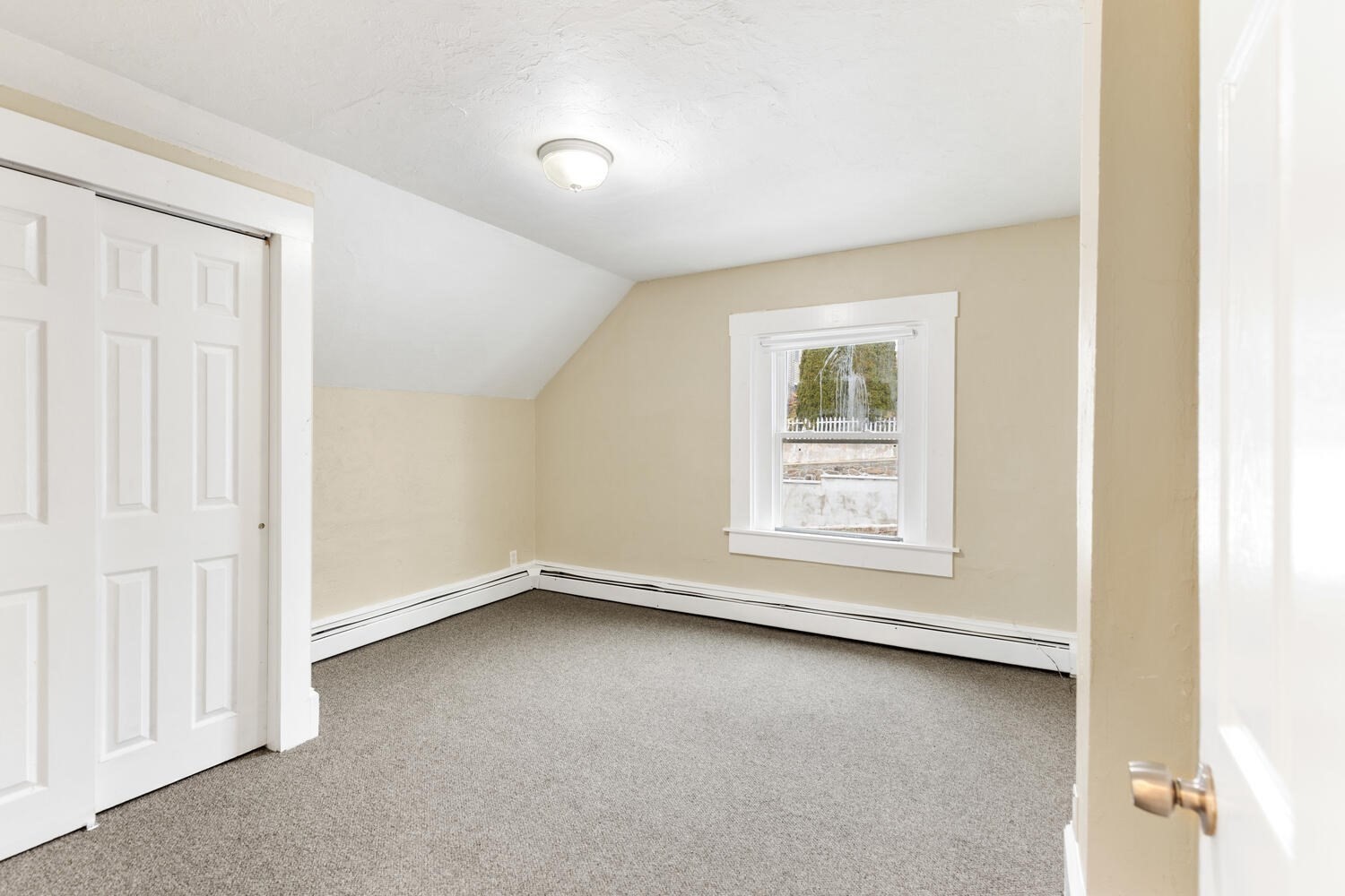 14 Mt Pleasant Place, Lynn, MA 01902 - Image 17