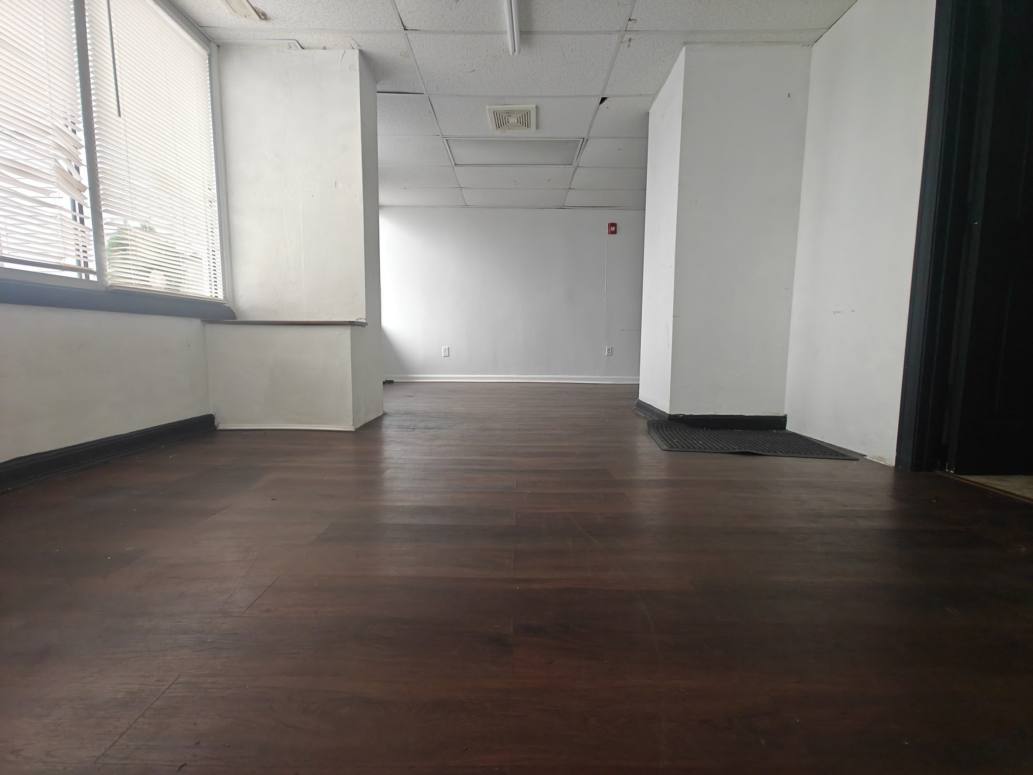 12 Vernon St, Wakefield, MA 01880 - Image 2