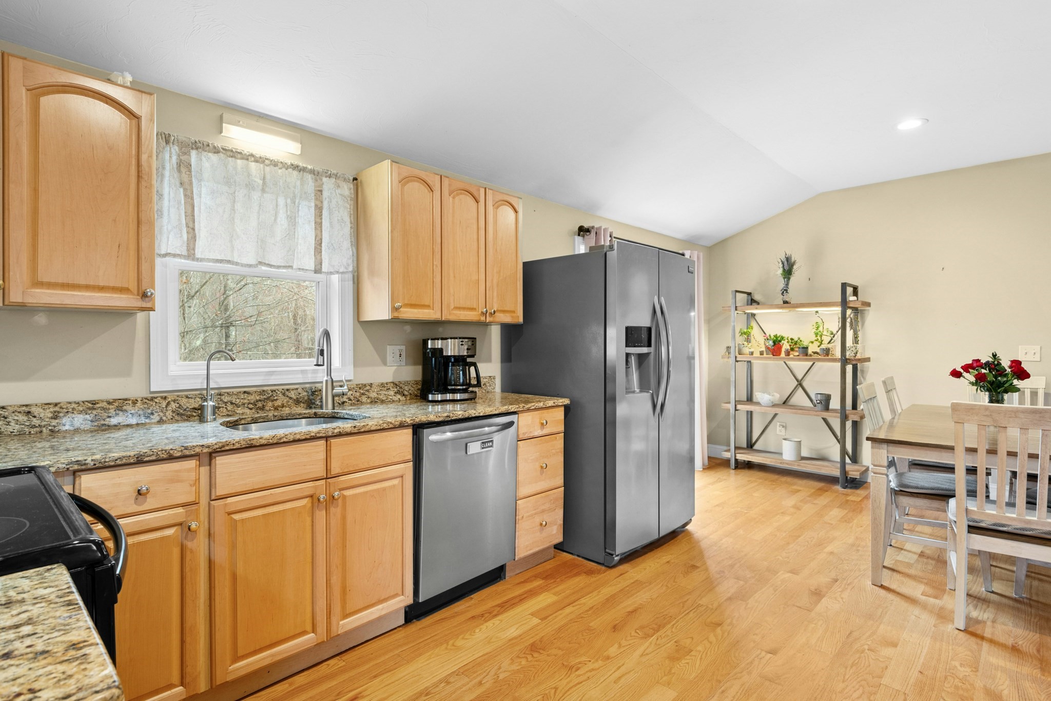 252 Pleasantdale Rd, Rutland, MA 01543 - Image 10