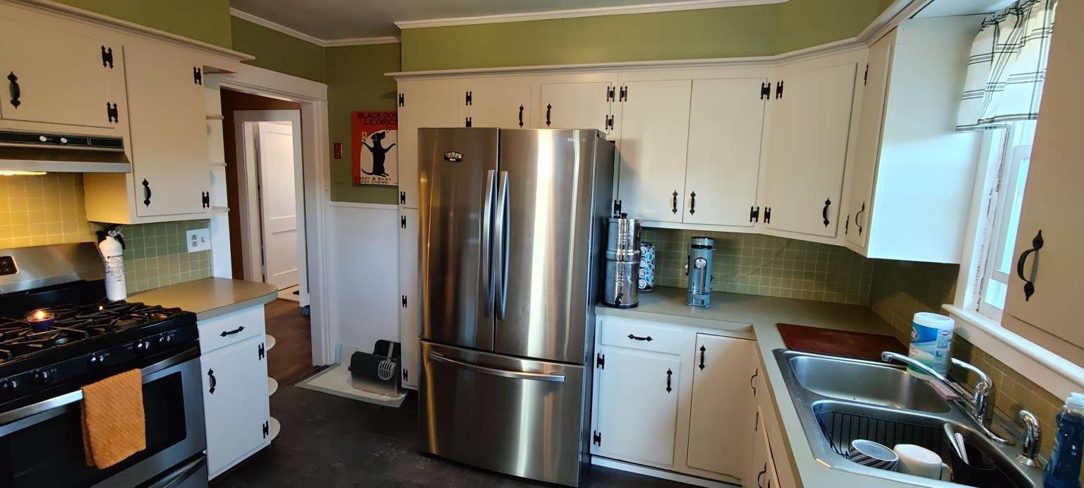 27 Suffolk Ave, Dartmouth, MA 02747 - Image 4