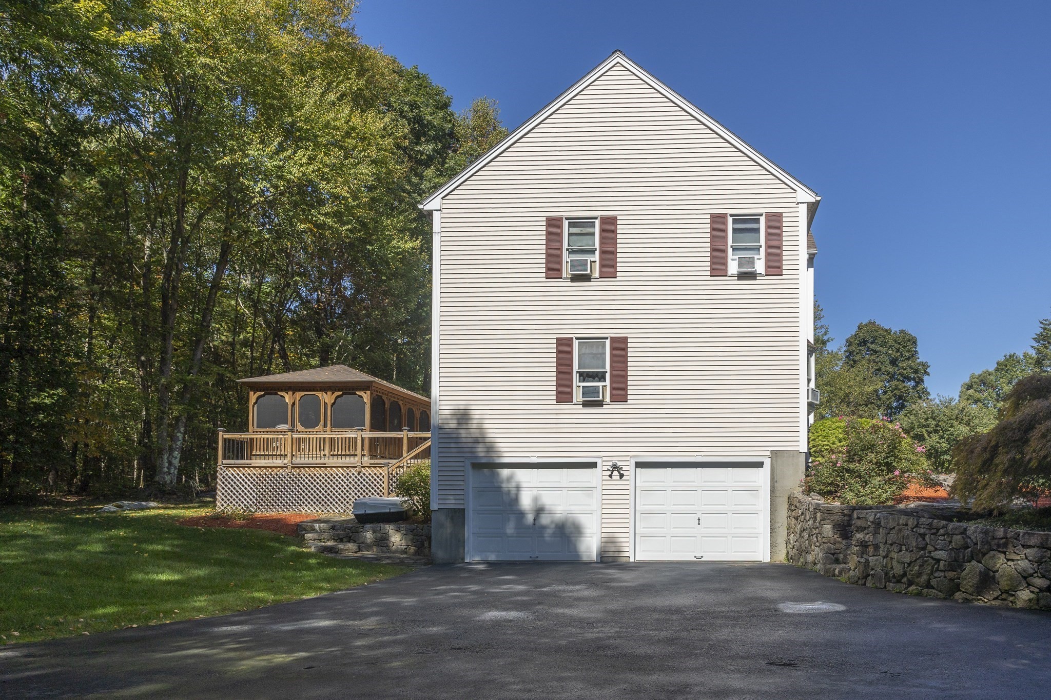 60 Tyler Dr, Uxbridge, MA 01569 - Image 36