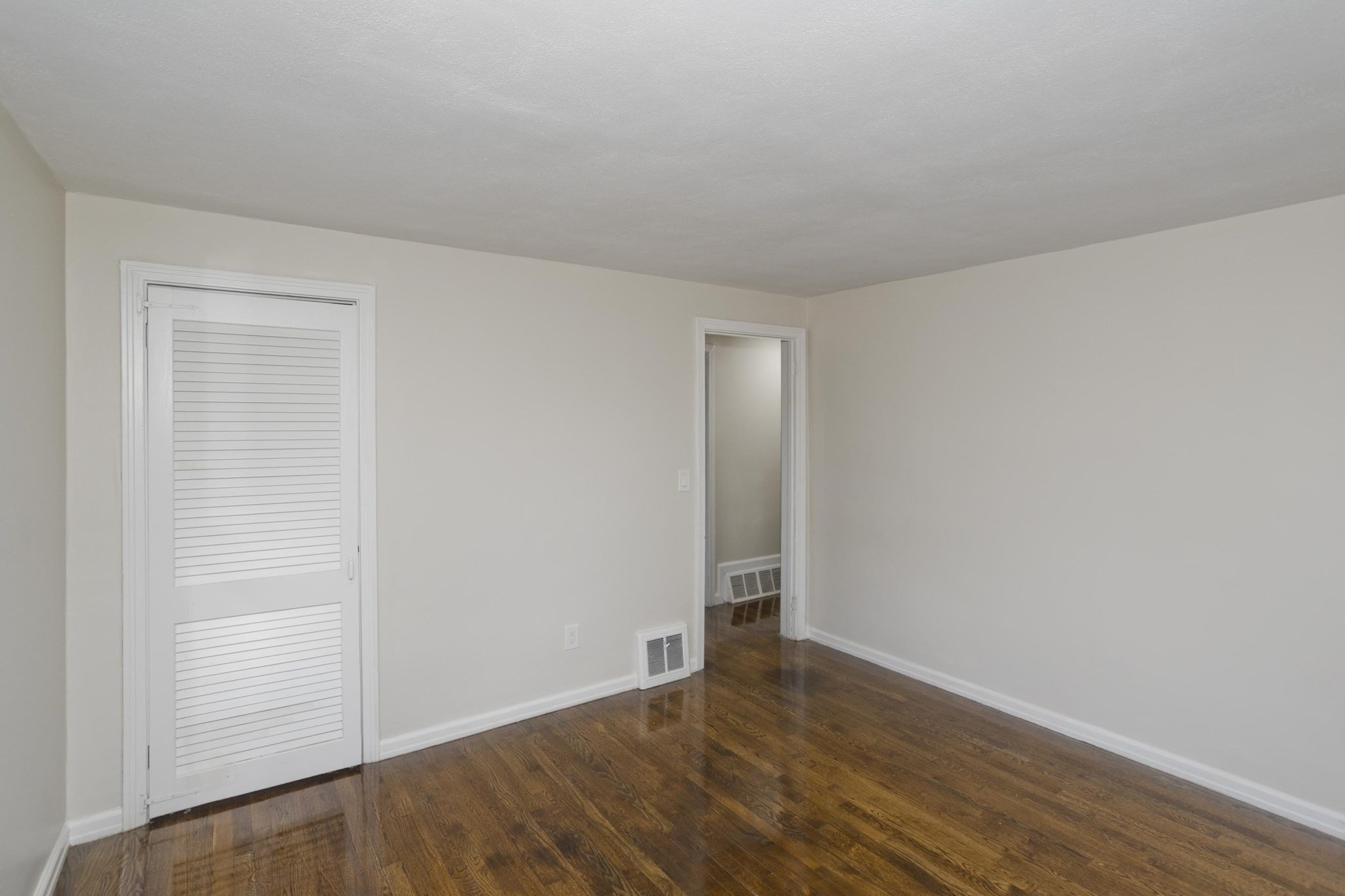 99 Massreco St, Springfield, MA 01109 - Image 13