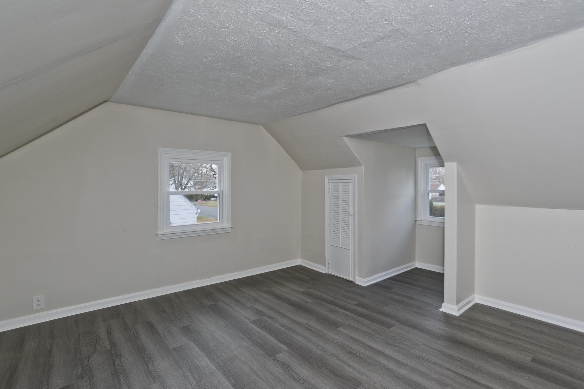 99 Massreco St, Springfield, MA 01109 - Image 20